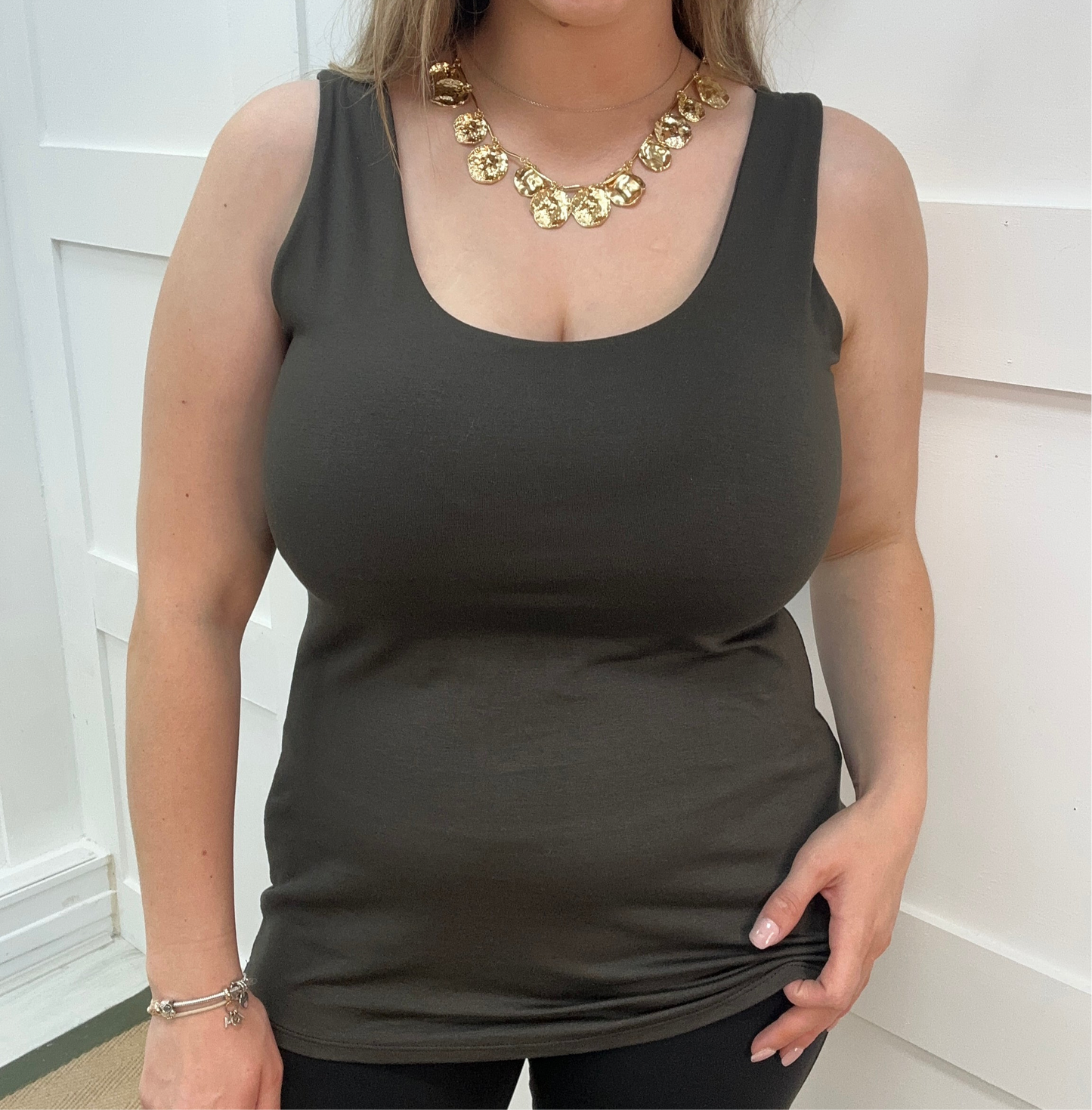 Abigail: Stretchy basic brown vest top. 2 sizes