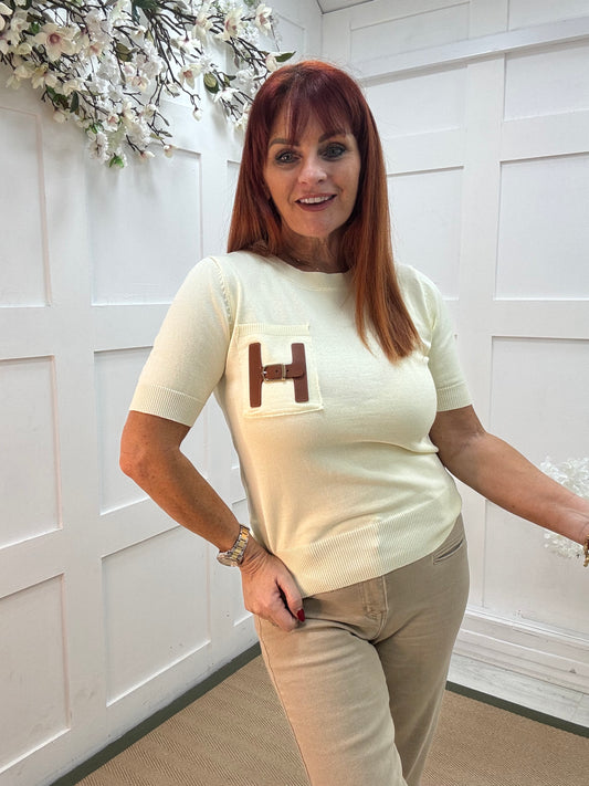 Harley: Lemon H logo knit top. One size: 8-14