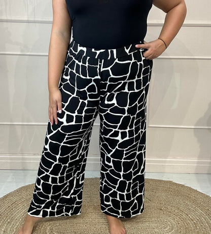 Taliah: Wide leg stretchy printed trousers. One size 14-20