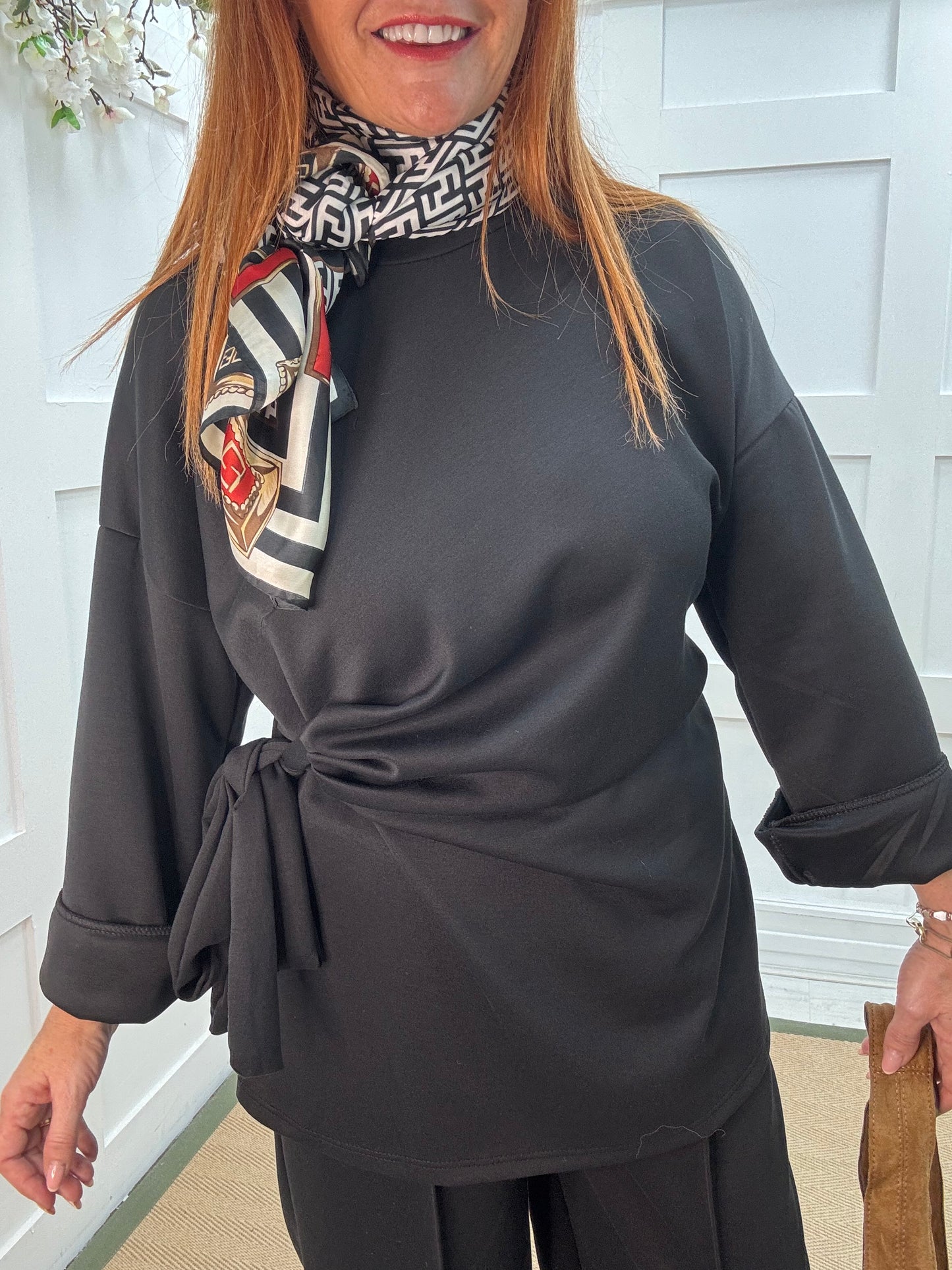 Piper: Black loungewear set. One size: 14 - 20
