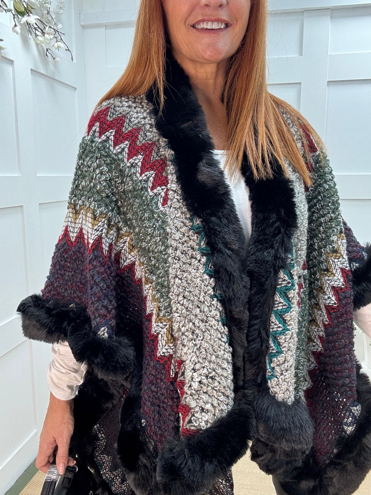 Paisley: Black faux fur multicoloured cape. Free size