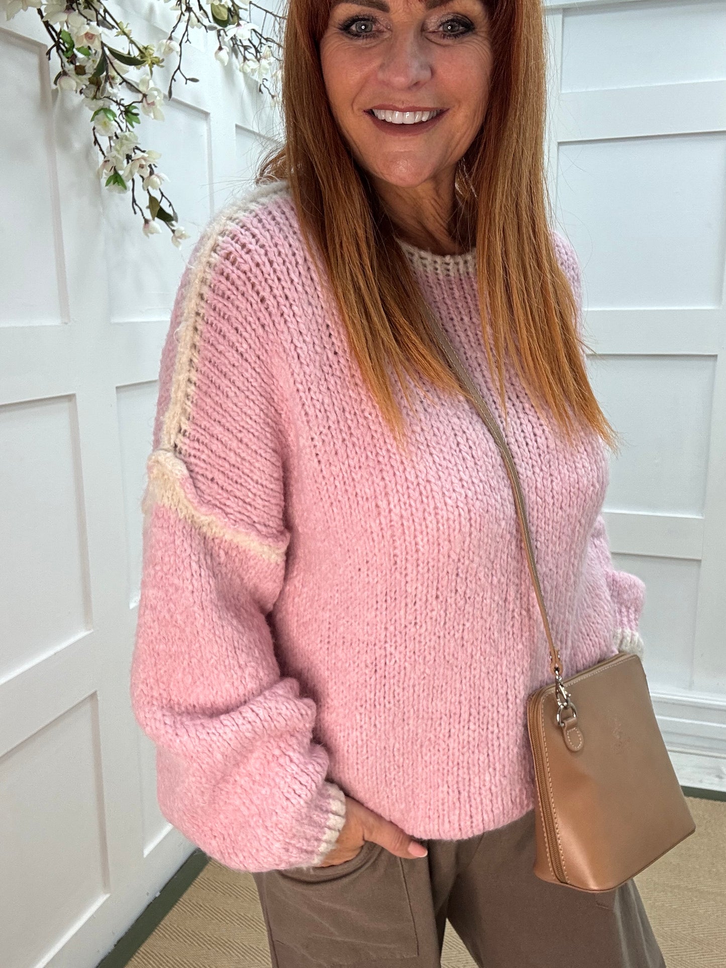 Odette: Pink slouchy knit knitted jumper. One size: 12-18