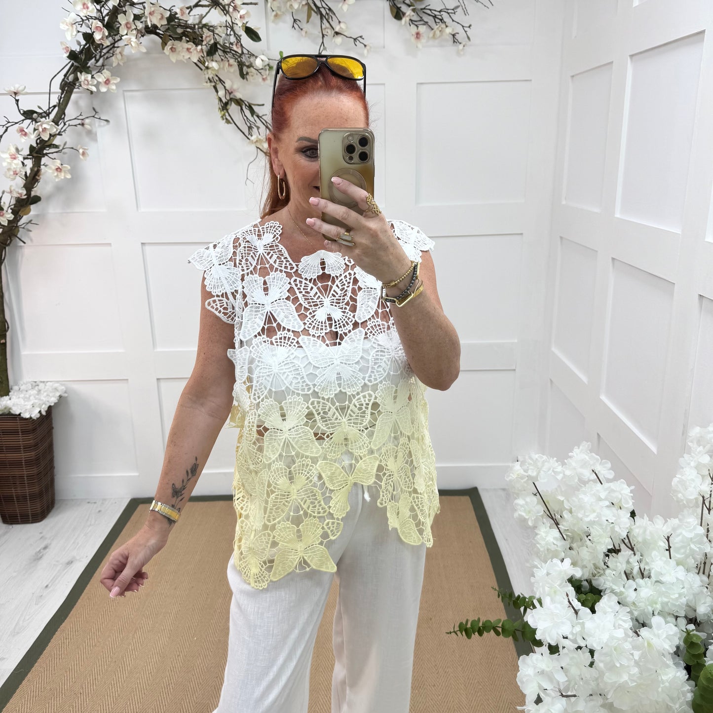 Nancy: White & lemon ombre lace top. One size: 14-18