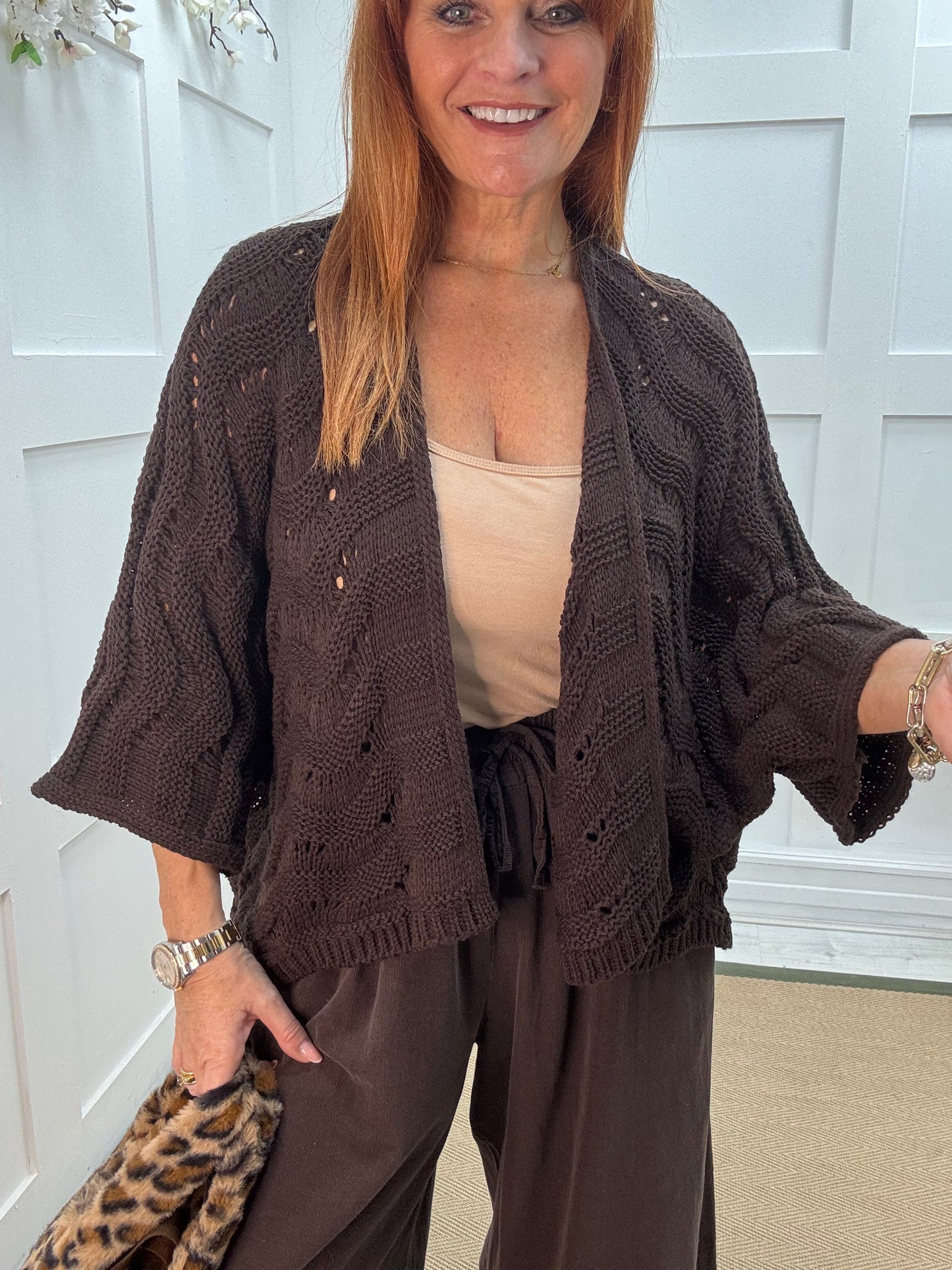 Vicky: Brown knitted batwing cardigan. One size: 10-20