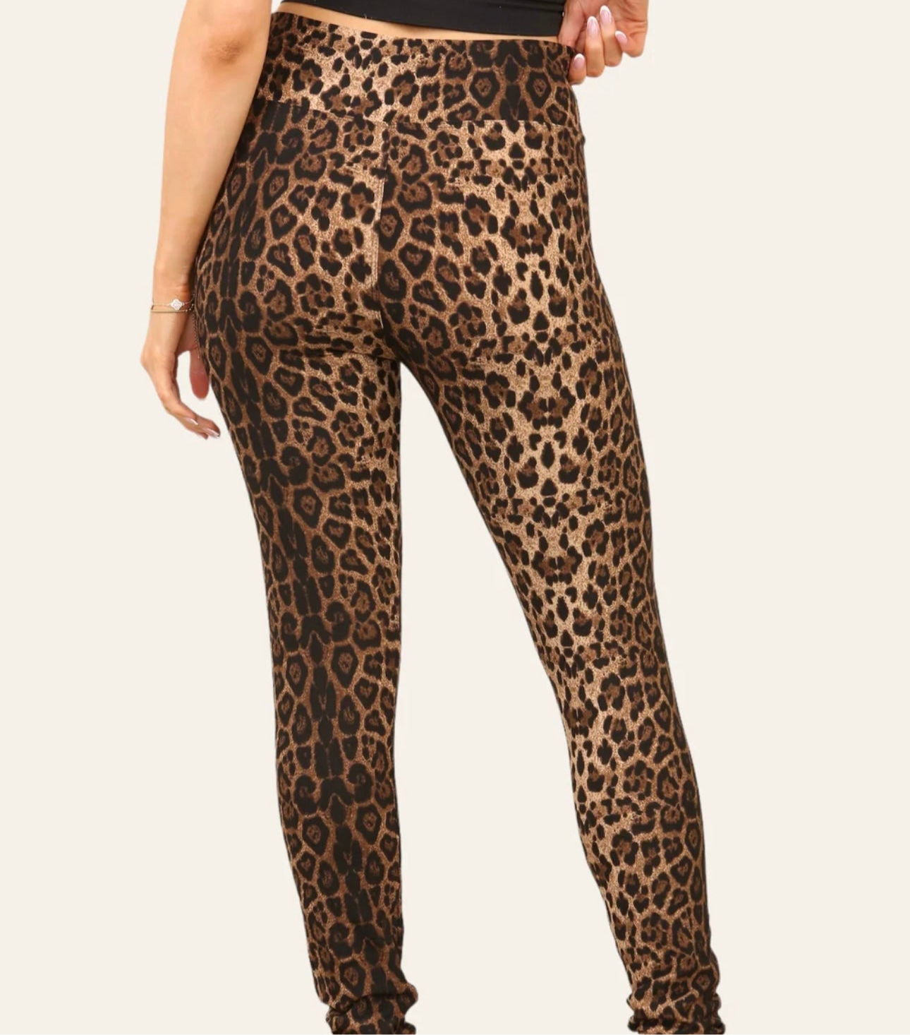 Bella: Stretchy leopard print leggings. 2 sizes