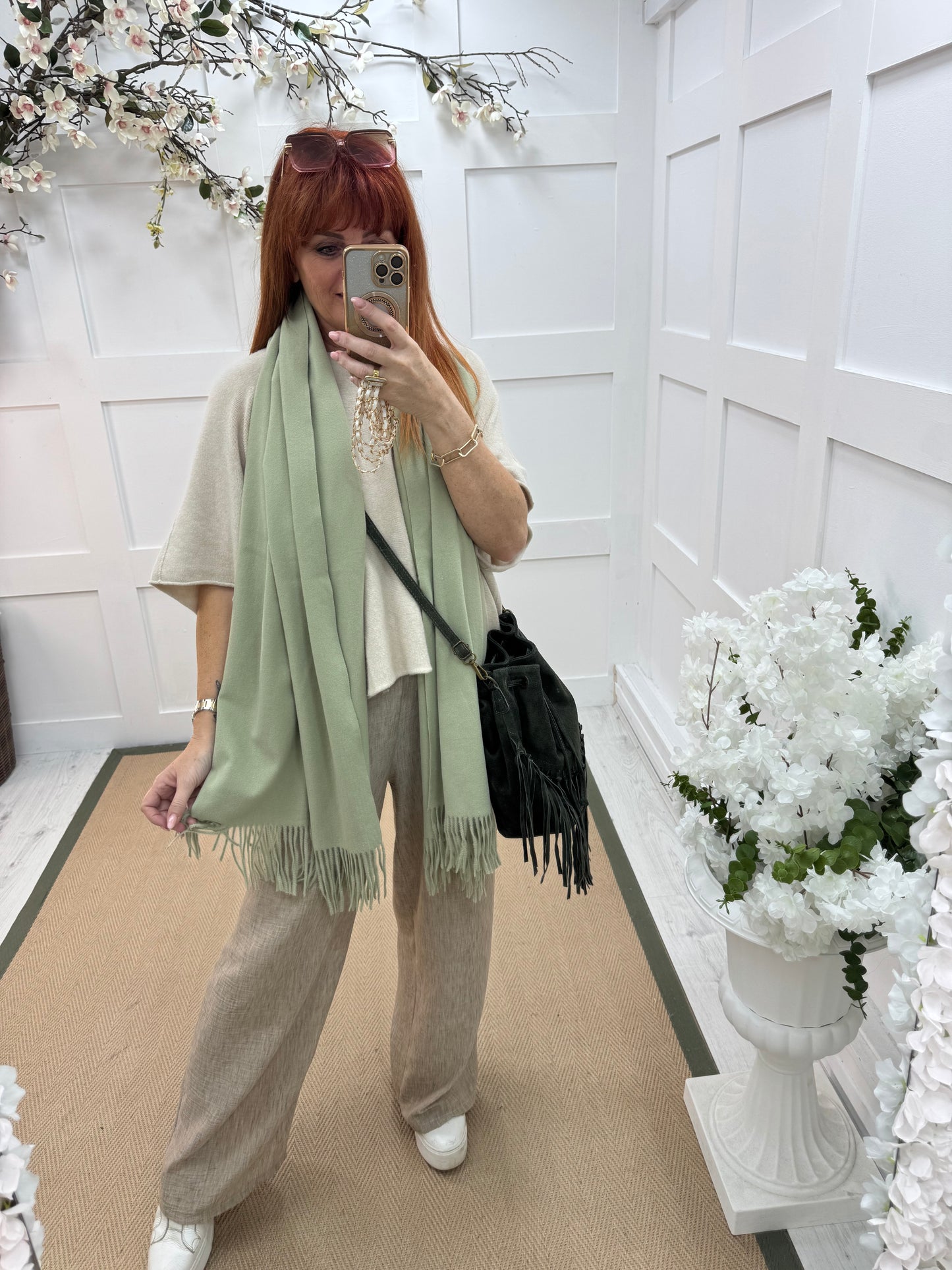Indra: Plain green soft feel tassel scarf