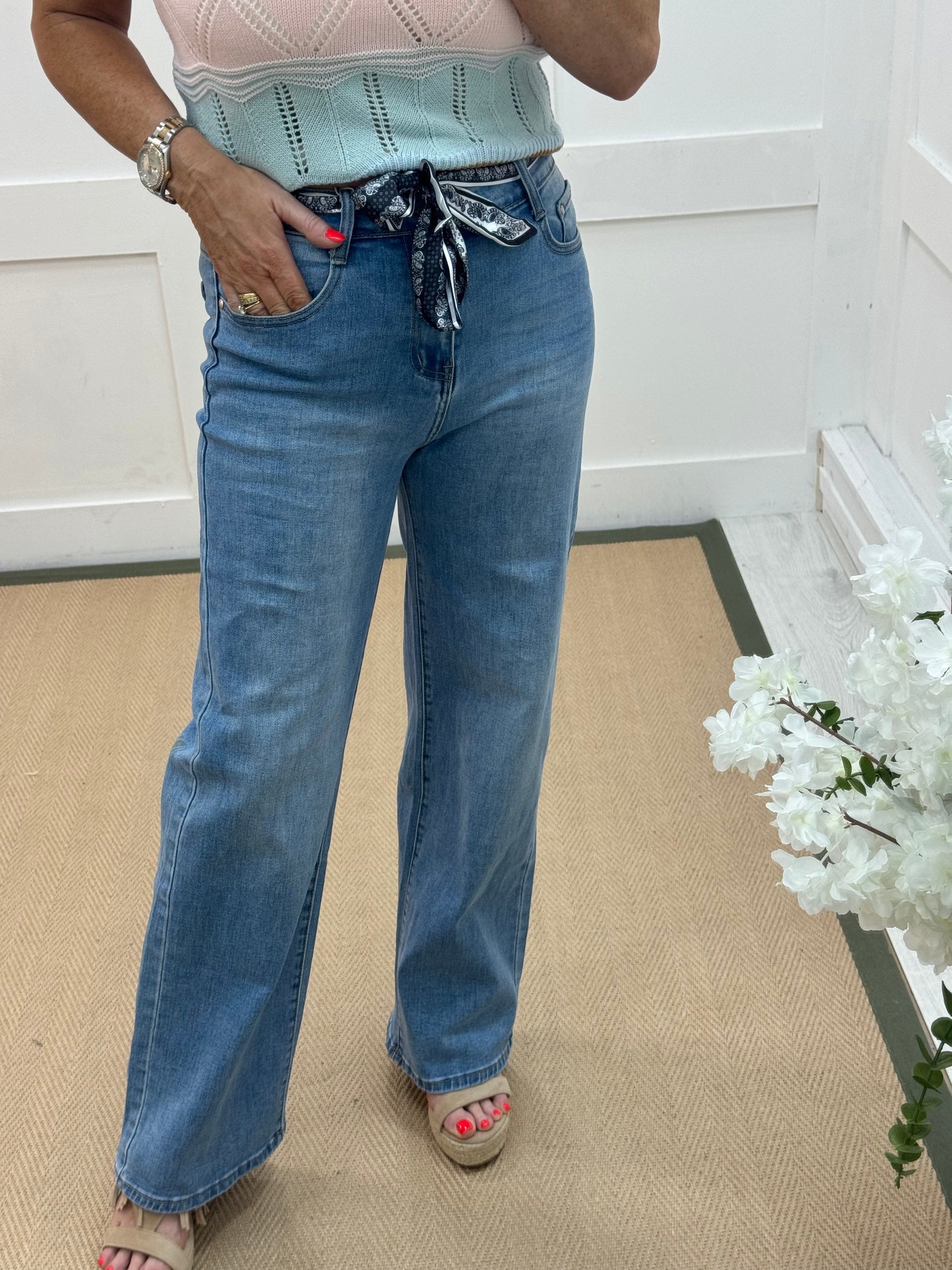 Jess: Washed denim high waist wide leg jeans. Sizes: 8-18