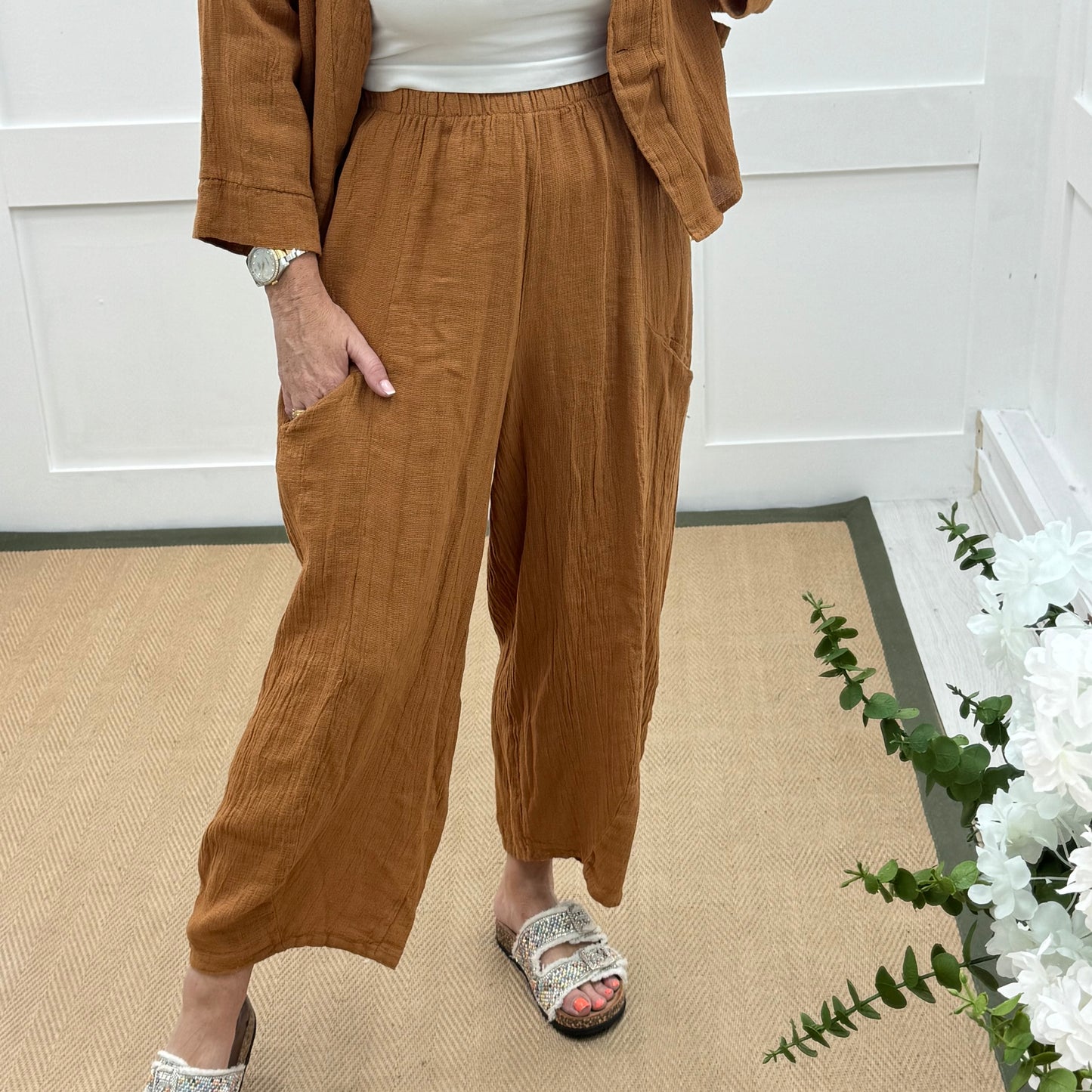 Kelsey: Paprika jacket & trouser co-ord set. One size: 14-20/22