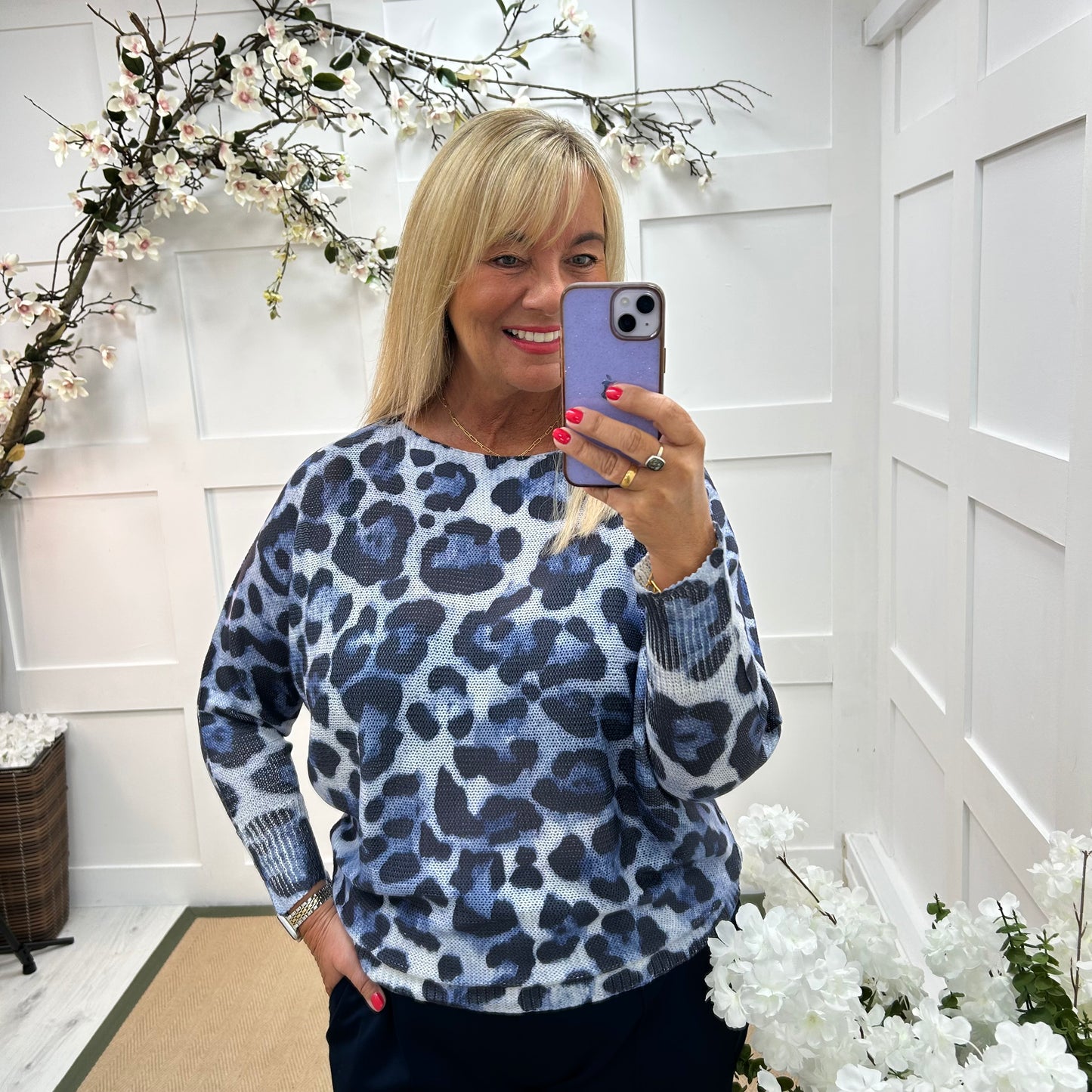 Pamela: Blue leopard print stretchy top. One size: 12-18
