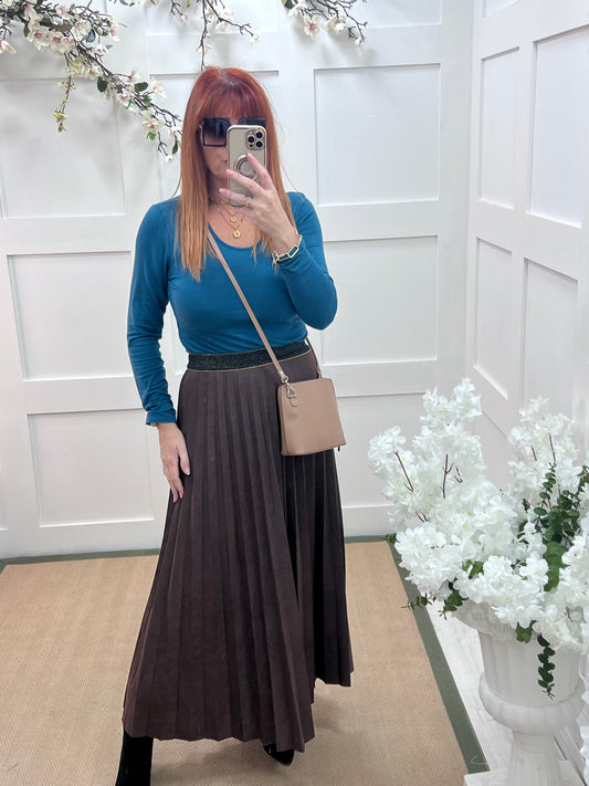 Mara: Brown suedette pleated maxi skirt. One size: 12-16