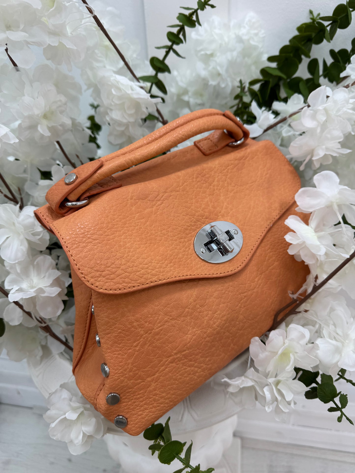 Flora: Large orange studded grab bag