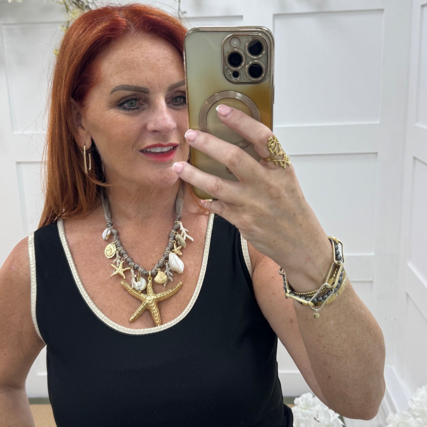 Tula: Mink gold starfish & shell necklace