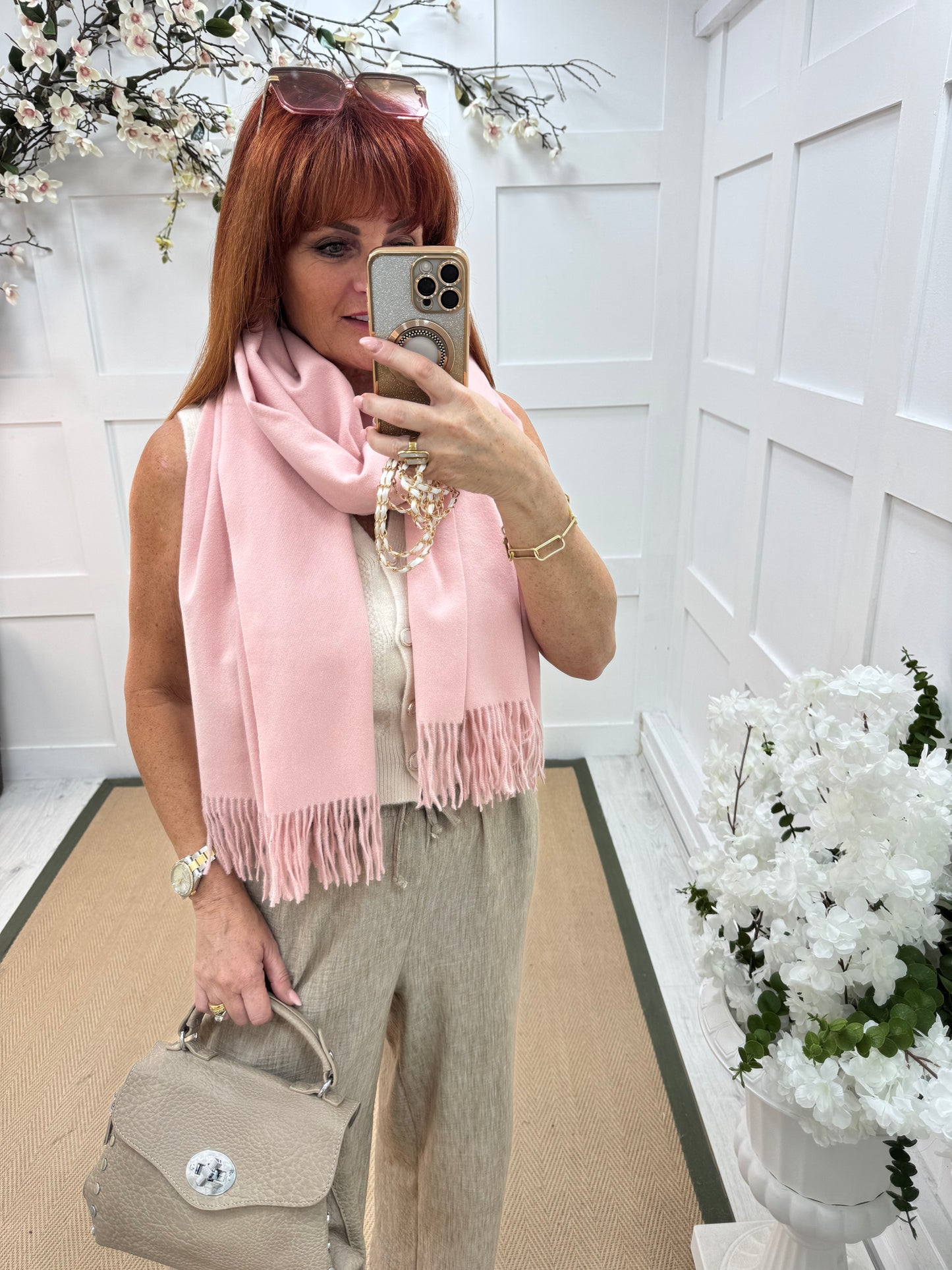 Indra: Plain pink soft feel tassel scarf
