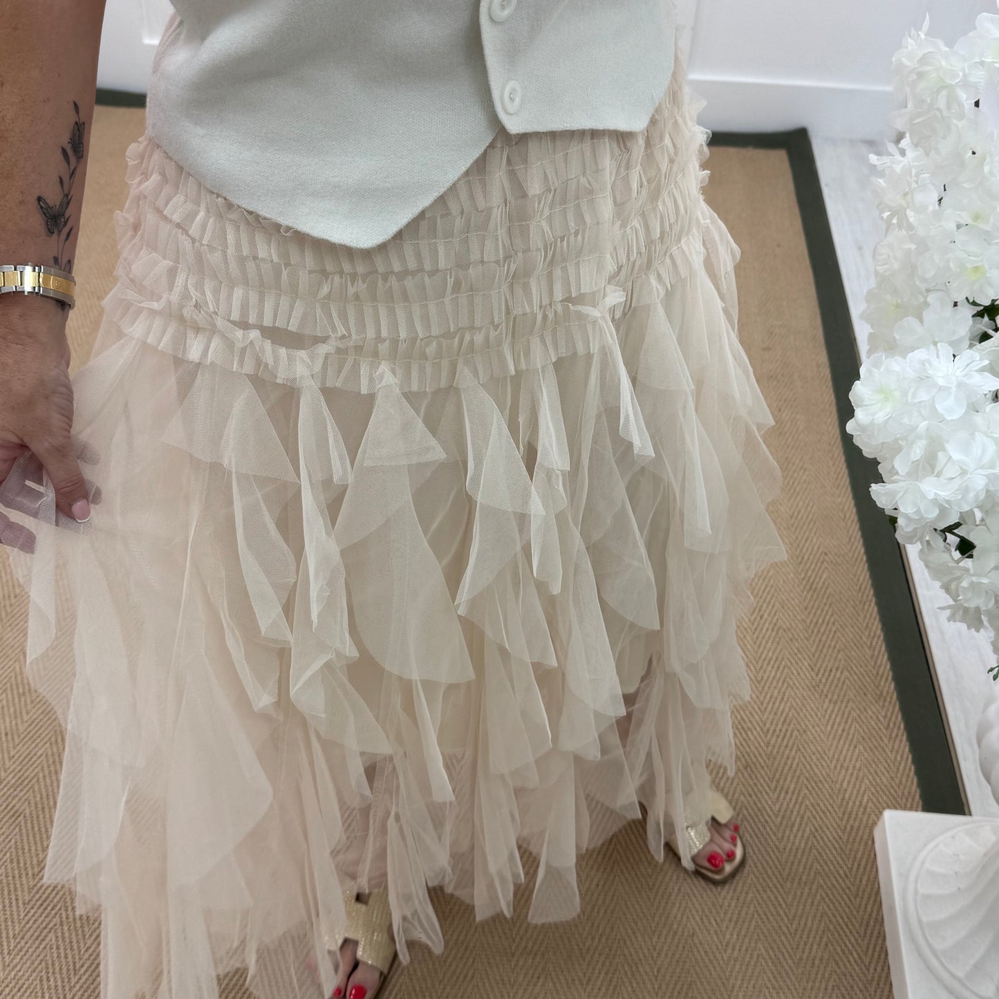 Tansy: Tulle cream net layer midi skirt. One size 8-16