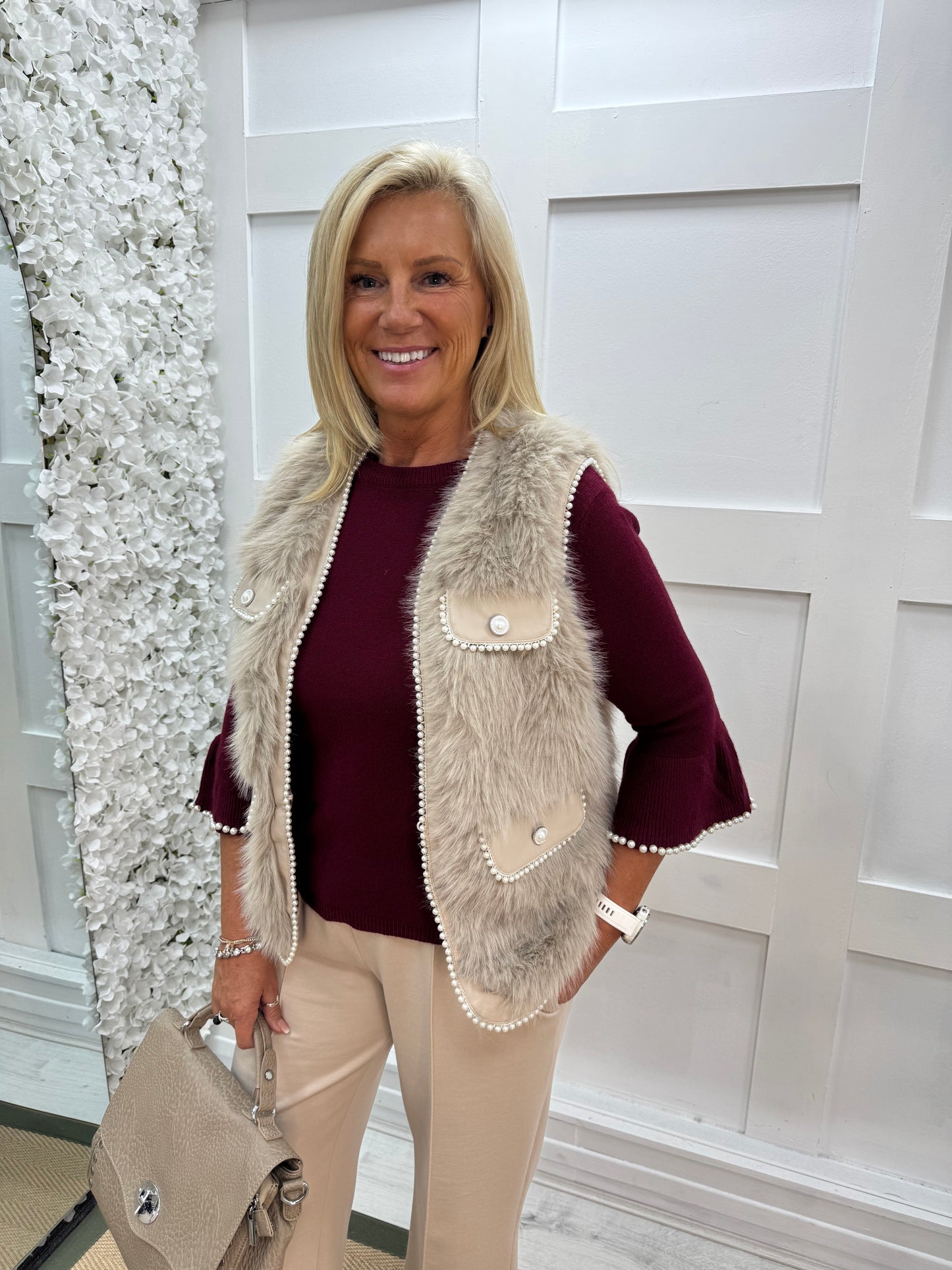 Krista: Stone faux fur pearl waistcoat. One size: 10-14