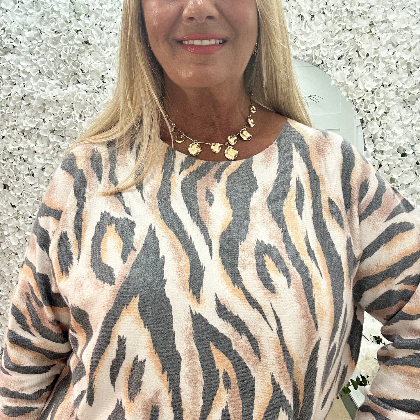 Taliah: Zebra print stretchy top. One size: 14-20