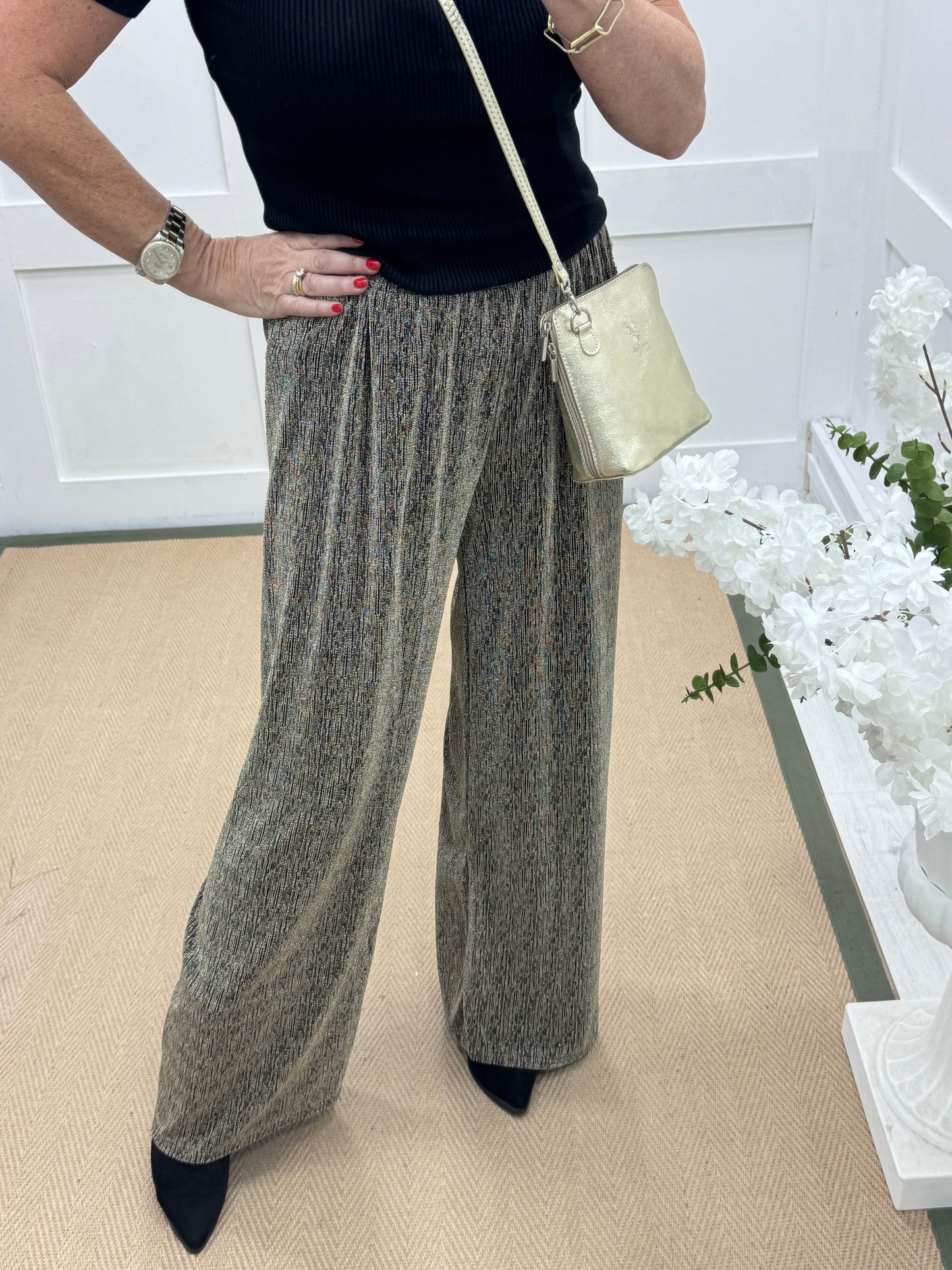 Sandy: Gold lurex wide leg trousers. One size: 12-18