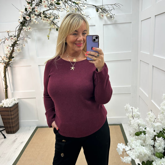 Mindy: Burgundy plain long sleeve knit top. One size: 10-16/18