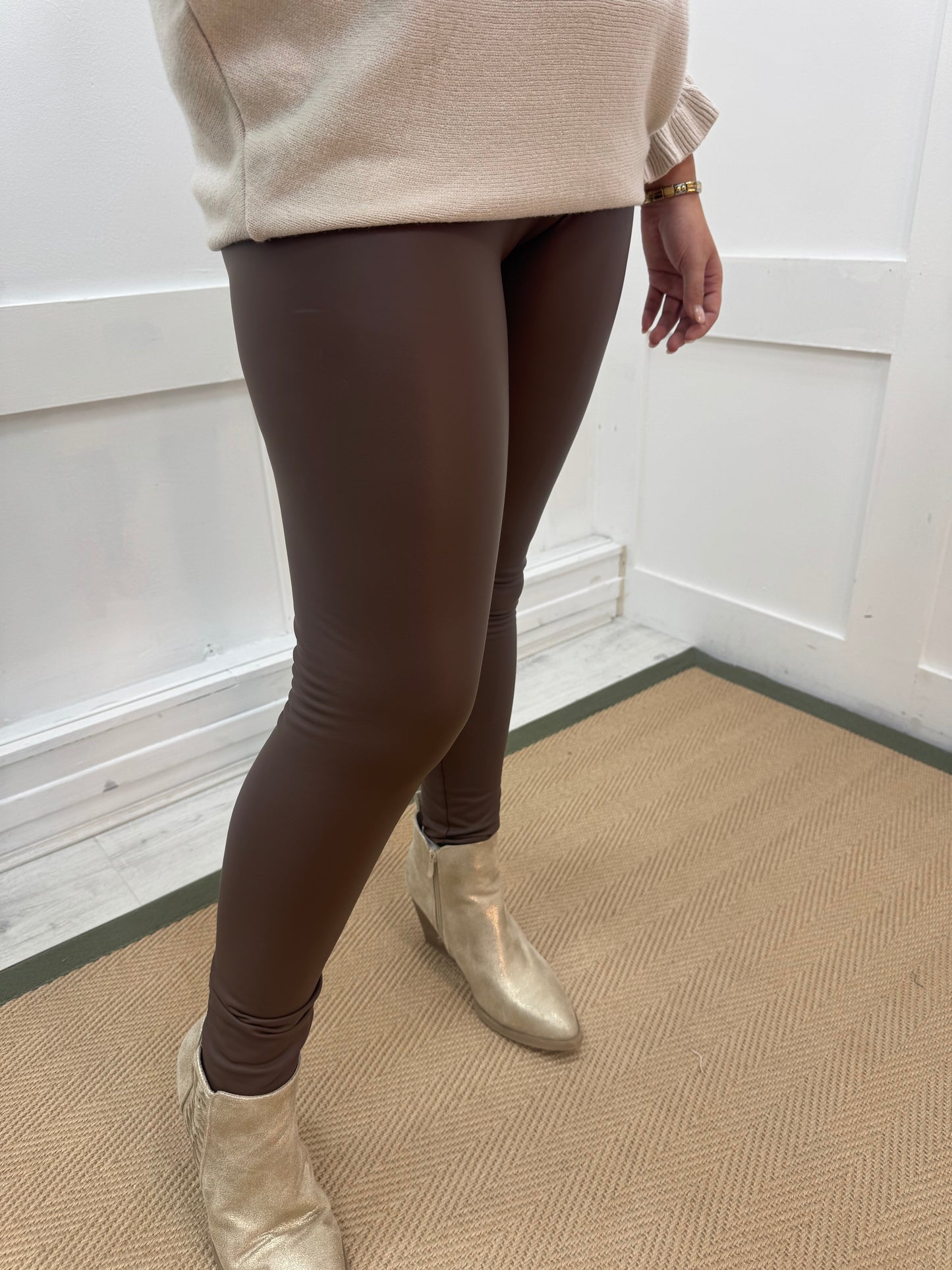 Erin: Chocolate brown stretchy faux leather leggings. Sizes 10-22