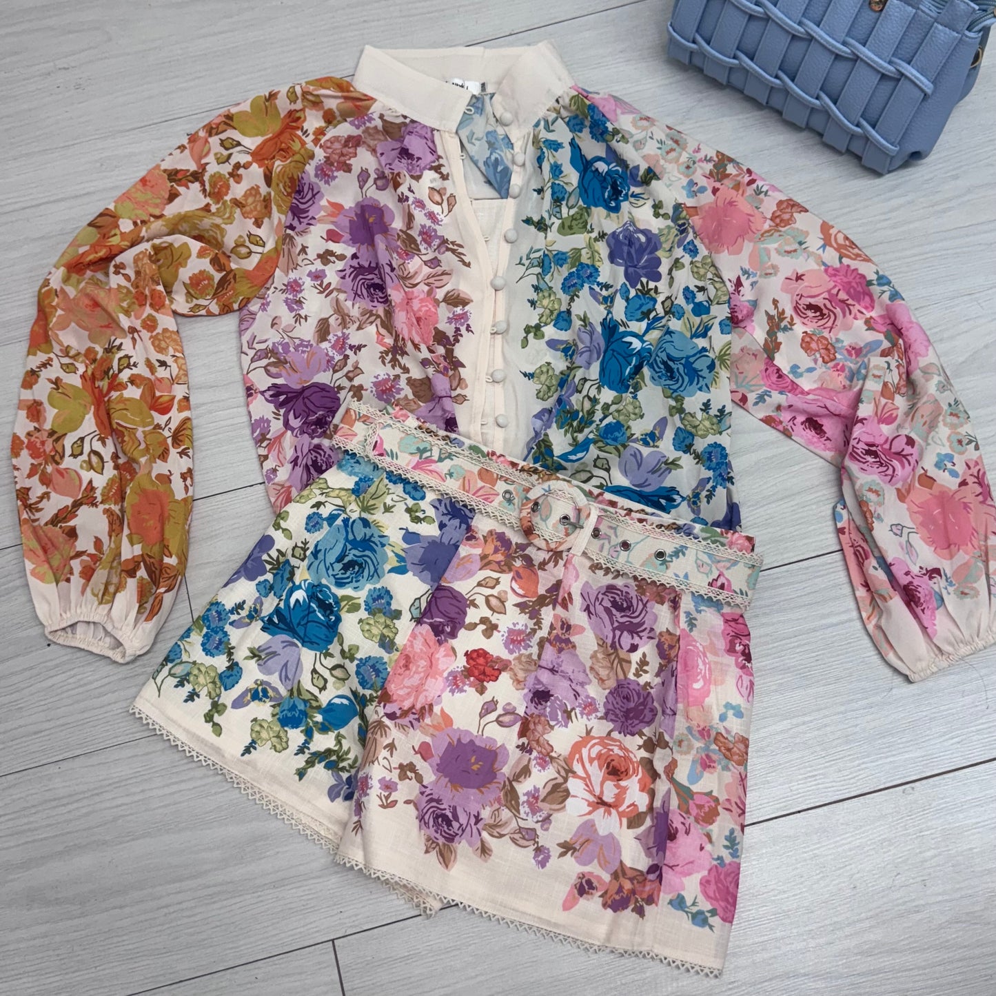 Pippa: Floral blouse & shorts set. 2 sizes
