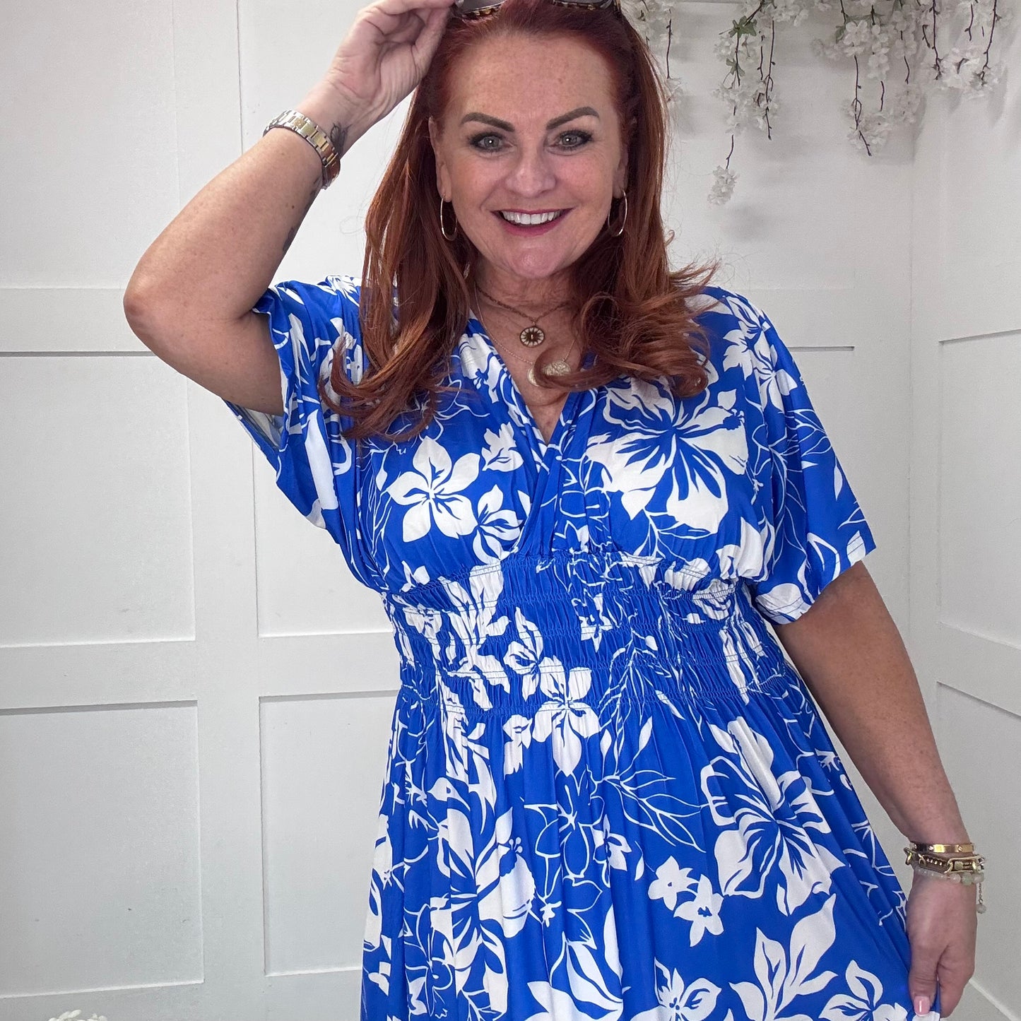 Eva: Stretchy blue & white leaf maxi dress. One size 12-24