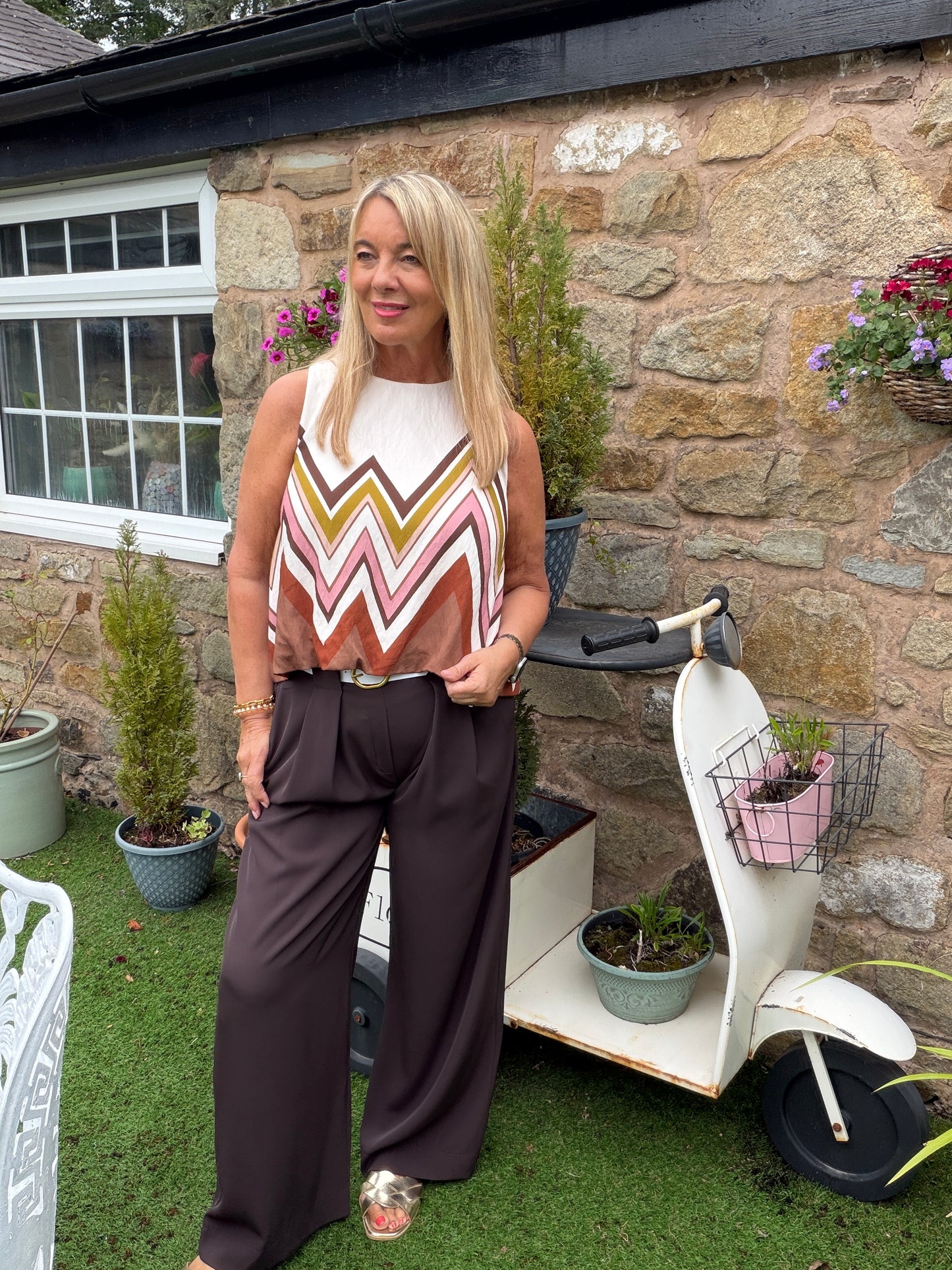Christy: Chevron print sleeveless top. One Sz: 10-14. 3 colours