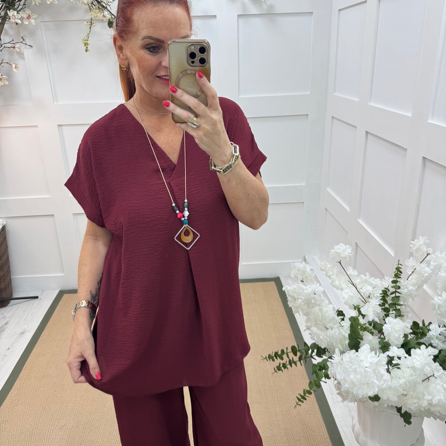 Eliza: Burgundy V neck top & pendant. One size: 14-20