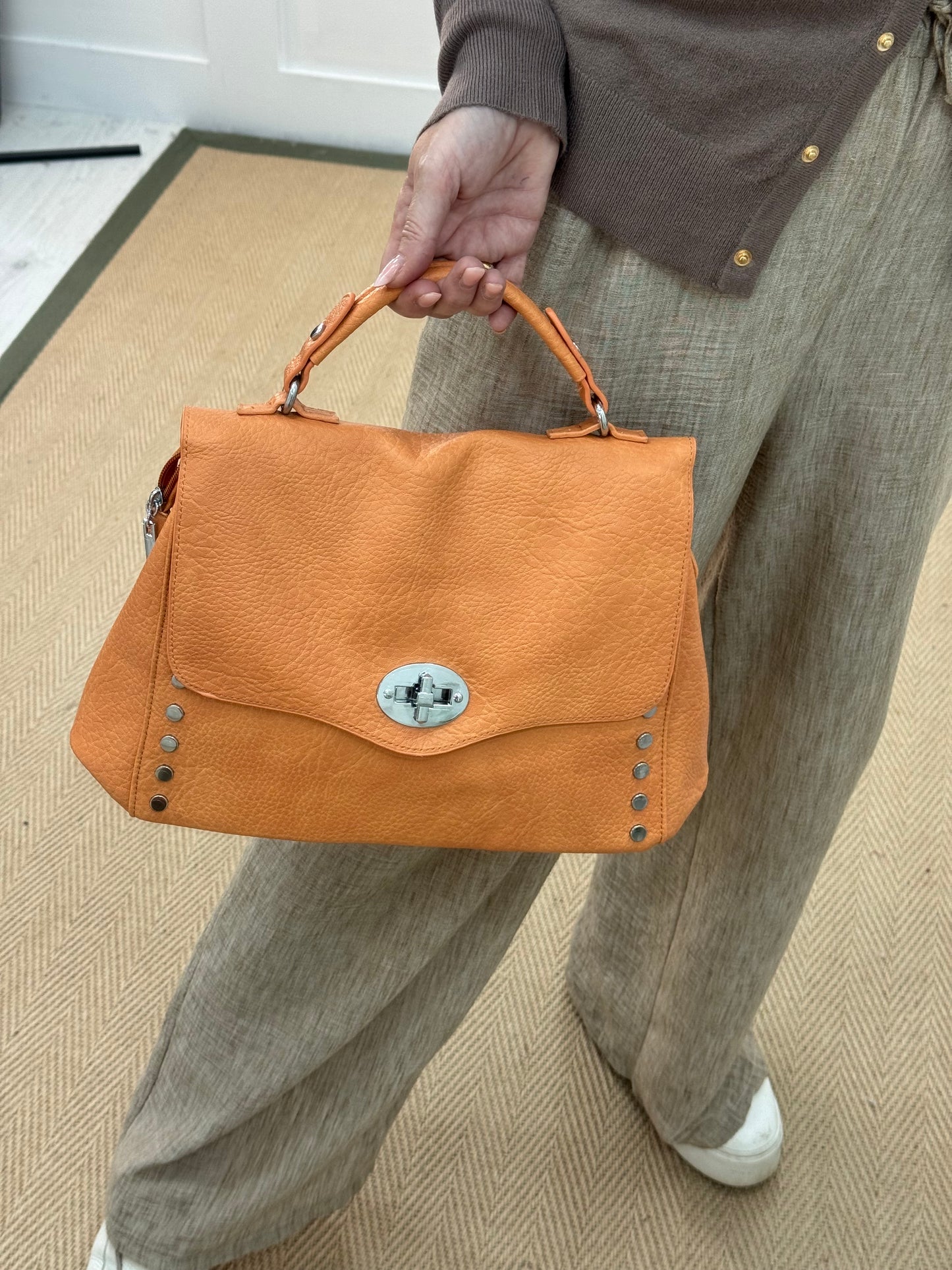 Flora: Large orange studded grab bag