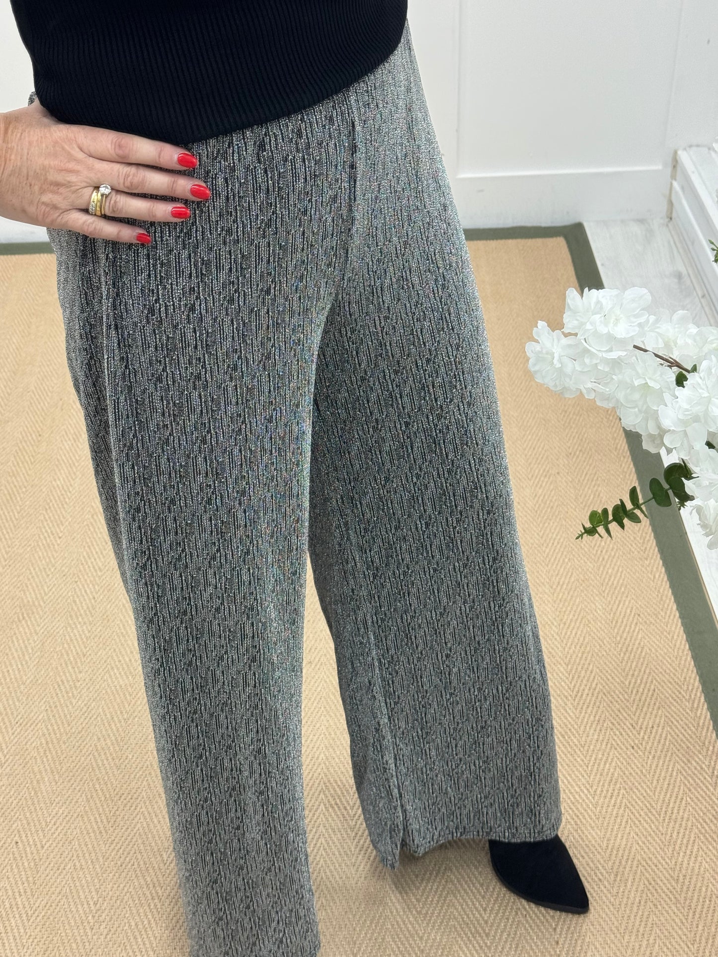 Sandy: Silver lurex wide leg trousers. One size: 12-18