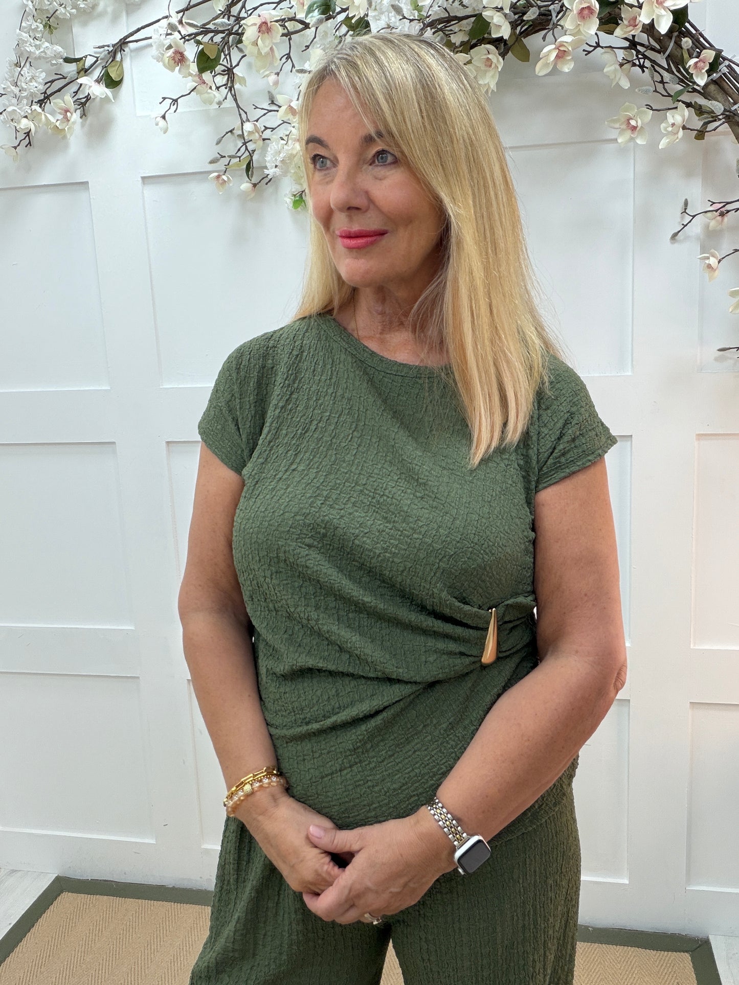 Sunnie: Textured gold buckle detail top & trouser co-ord set. One Sz: 12-16. 5 colours