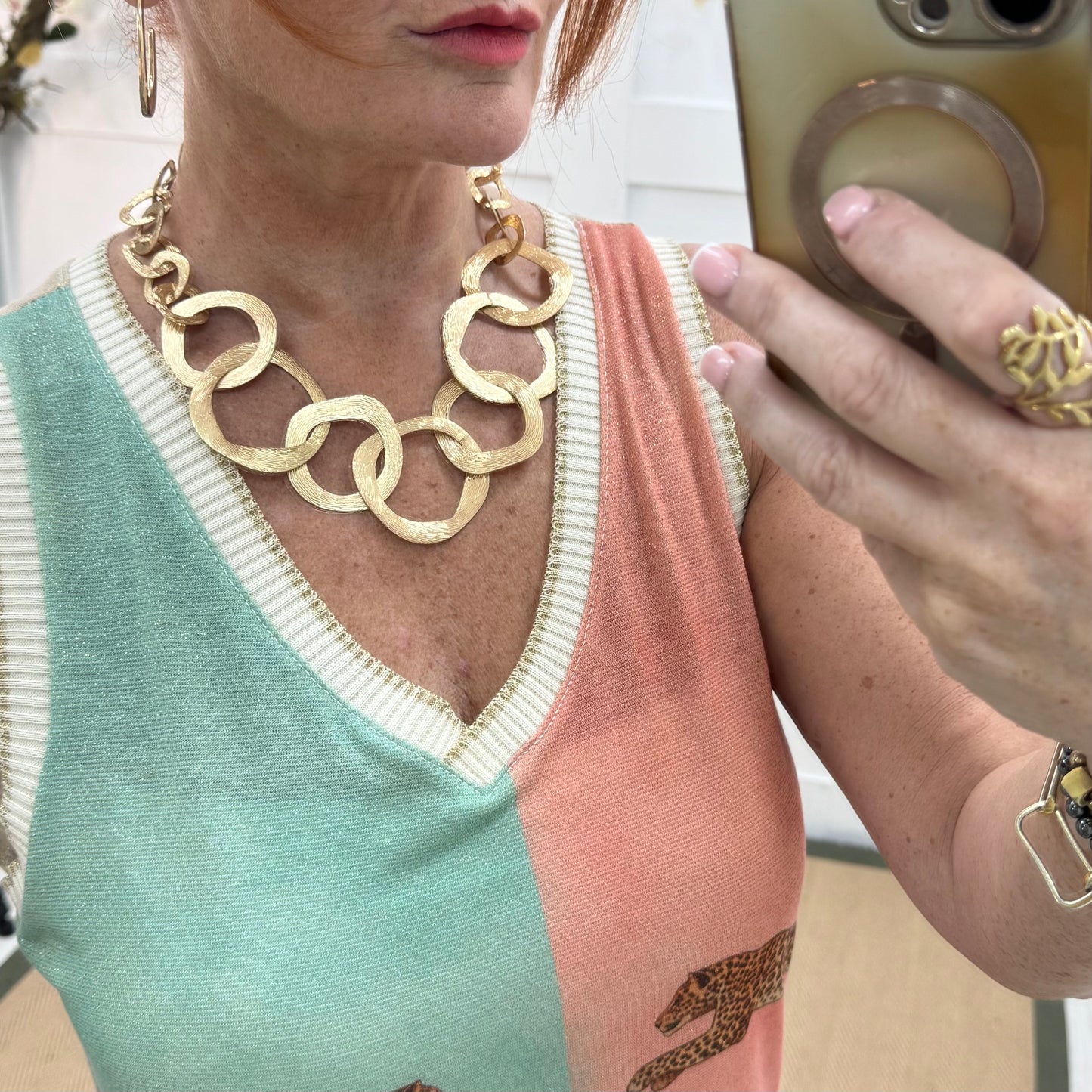 Shona: Gold metal chain statement necklace