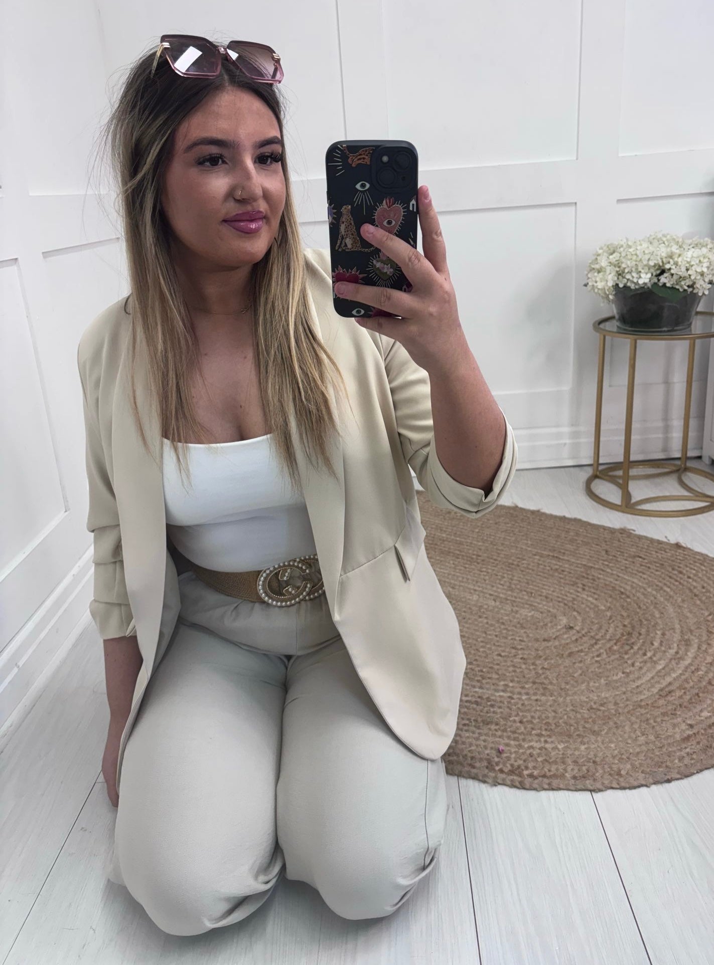 Jody: Cream ruched sleeve blazer. Sizes 10-18