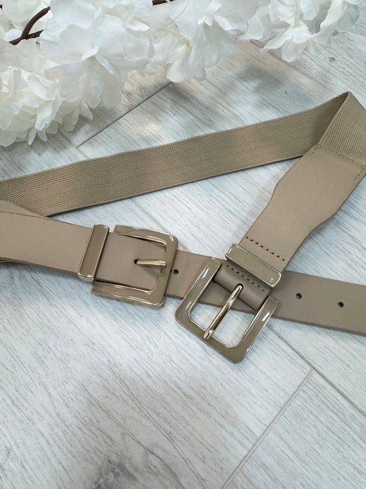 Katia: Beige gold double buckle wide belt. One size: 8-16