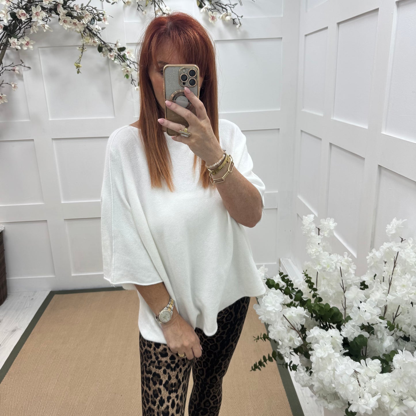 Carys: Winter white short knitted top. One size: 12-18