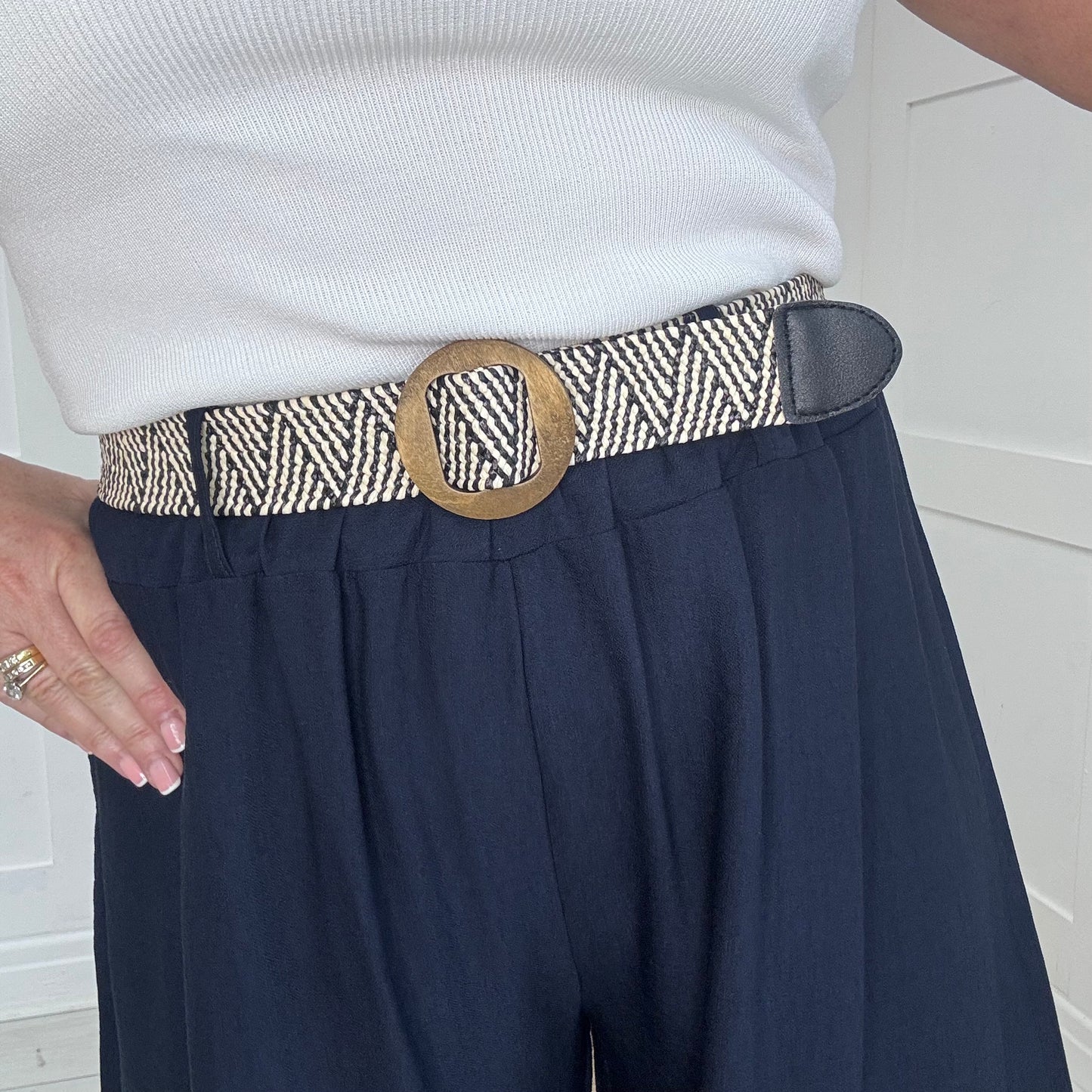 Jessica: Navy belted 3/4 palazzo trousers. One size: 8-14