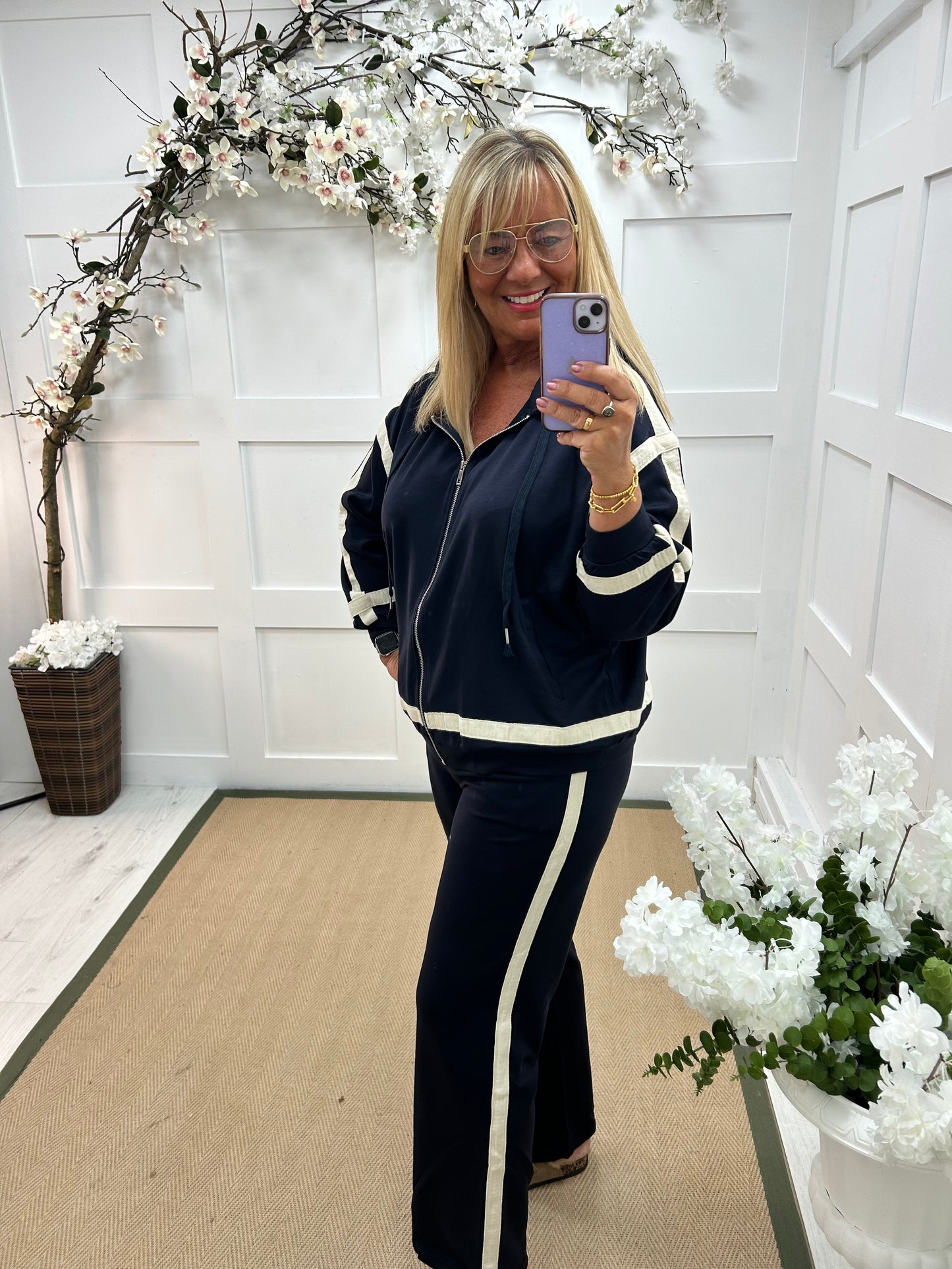 Myleene: Navy 2 piece loungewear set. One size: 12-16