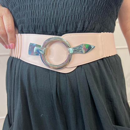 Rina: Stretchy belt with large buckle. One Size 10-18/20