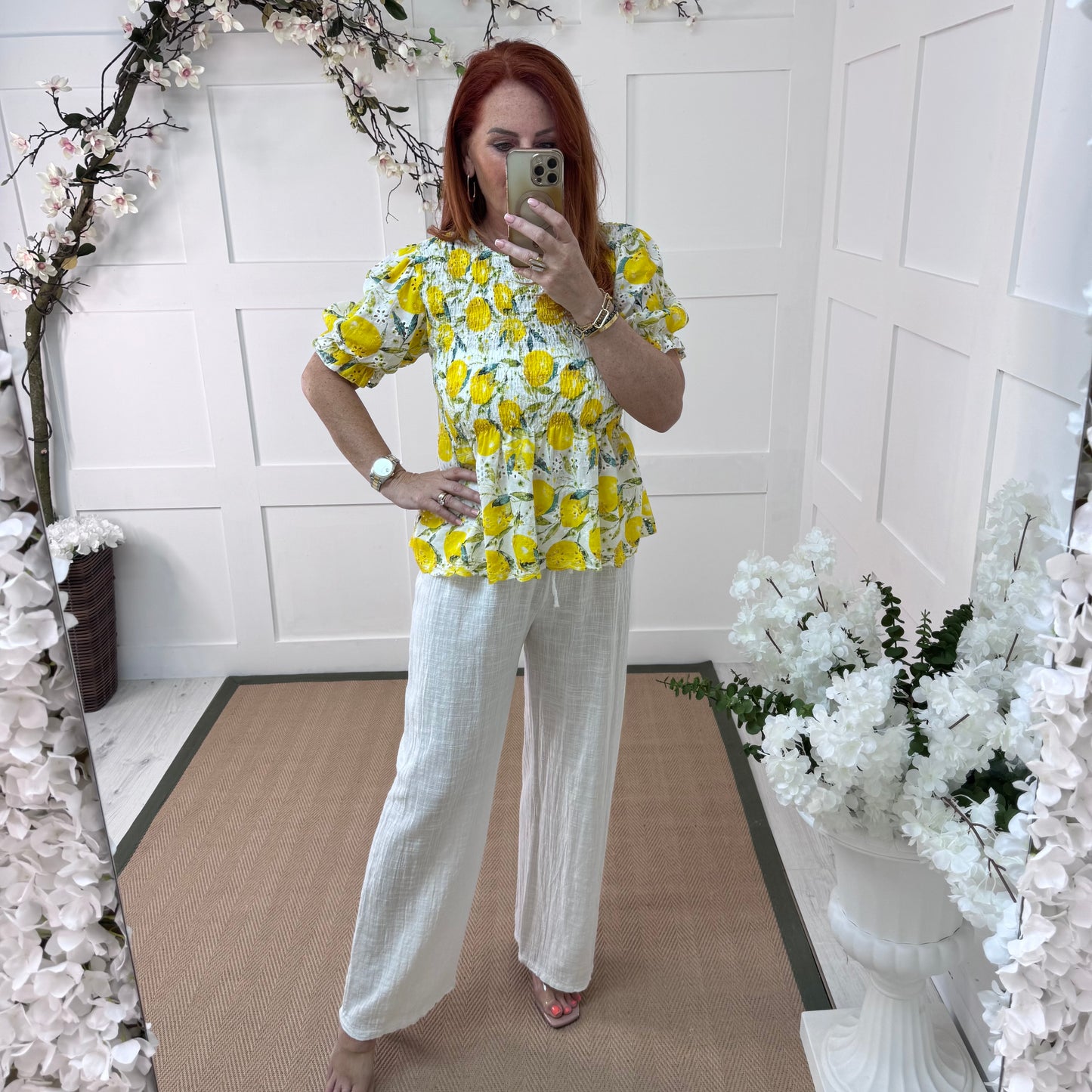 Cici: White lemon printed top. One size: 8-14