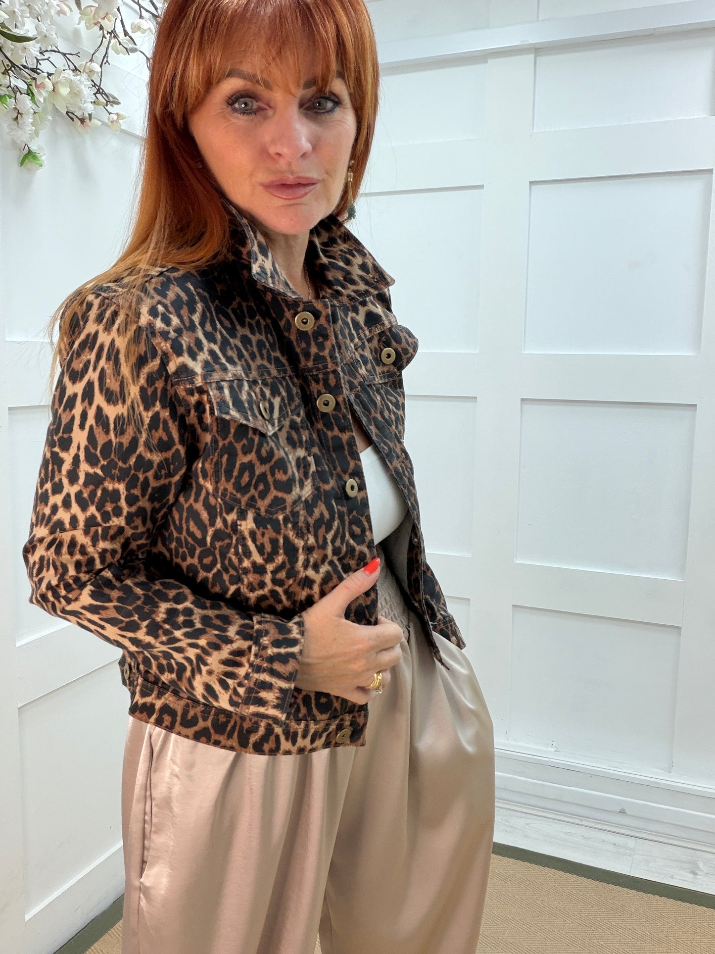 Loren: Classic leopard print denim jacket. Sizes: 10-20