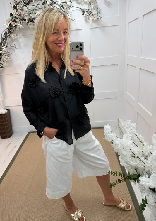 Flora: Floral long sleeve shirt. One size: 12-18. 3 colours