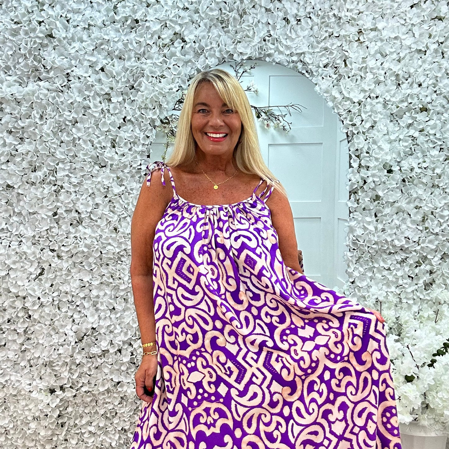 Kandi: Purple abstract print strappy maxi dress. One size 16-22