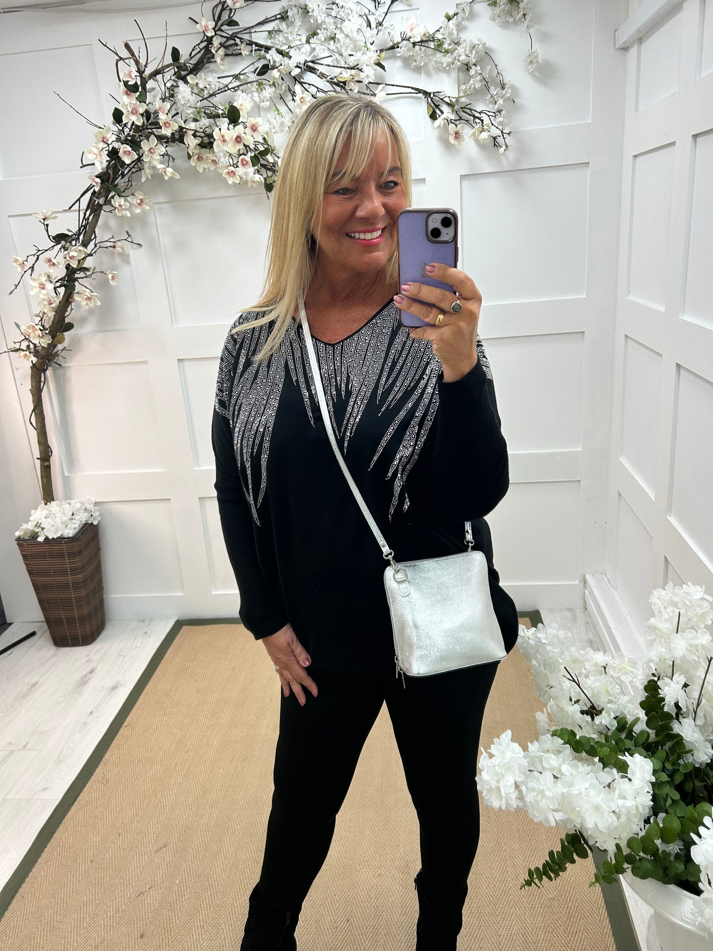 Coco: Black V neck diamanté long sleeve top. One size: 18-22