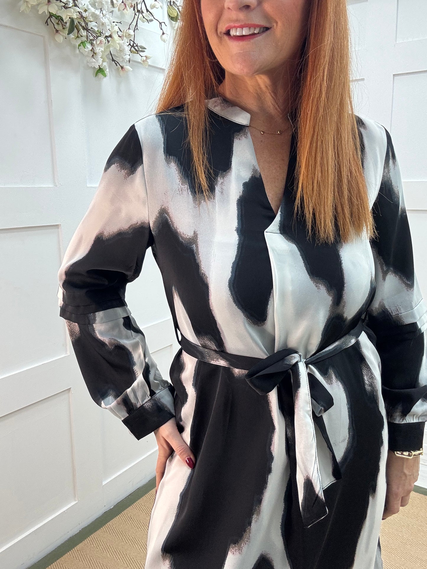 Lana: Black & white print belted shirt dress. 3 sizes