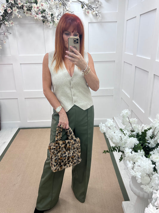 Kayla: Small faux fur leopard print tote bag