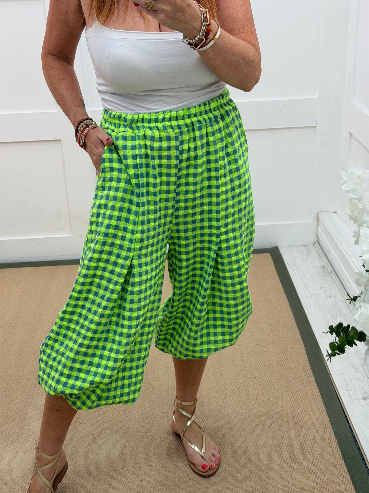 Gemma: Gingham balloon bloomer leg trousers. One size: 8-16. 3 colours