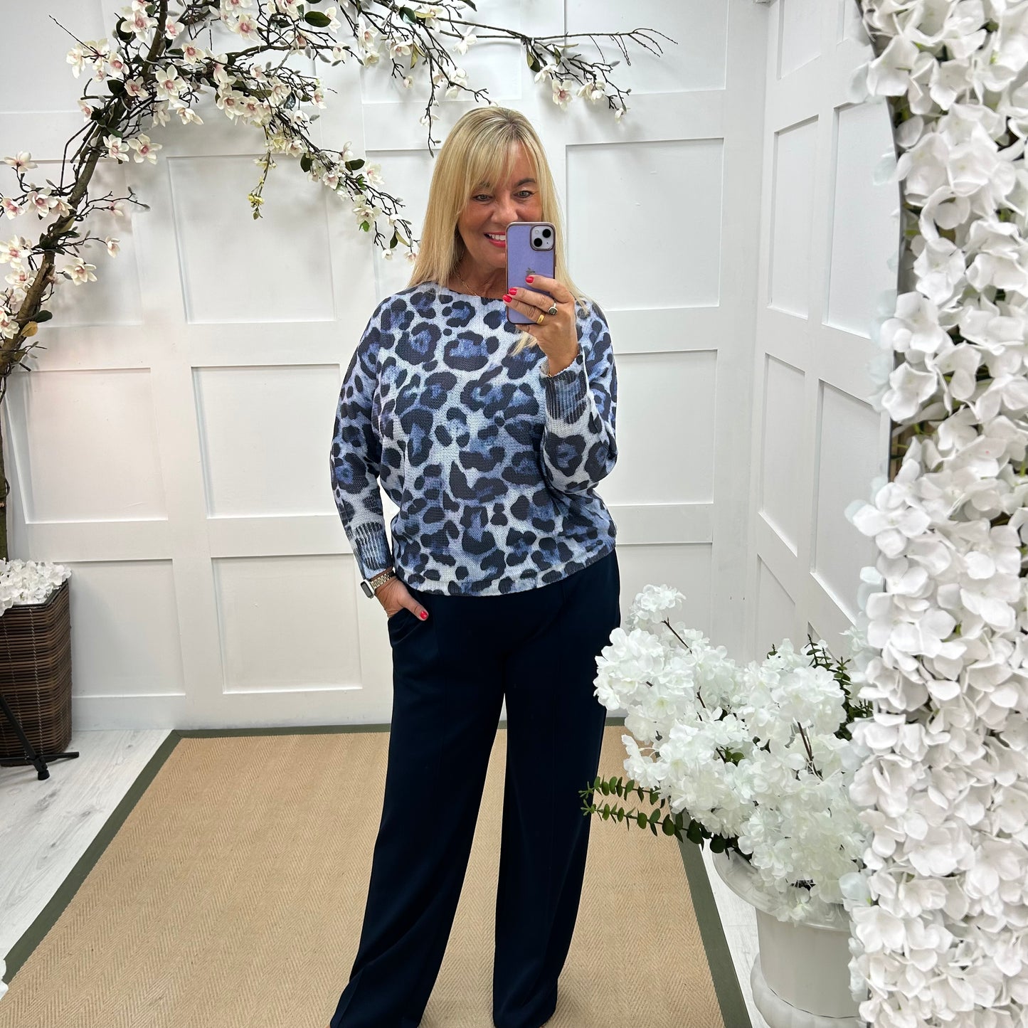 Pamela: Blue leopard print stretchy top. One size: 12-18