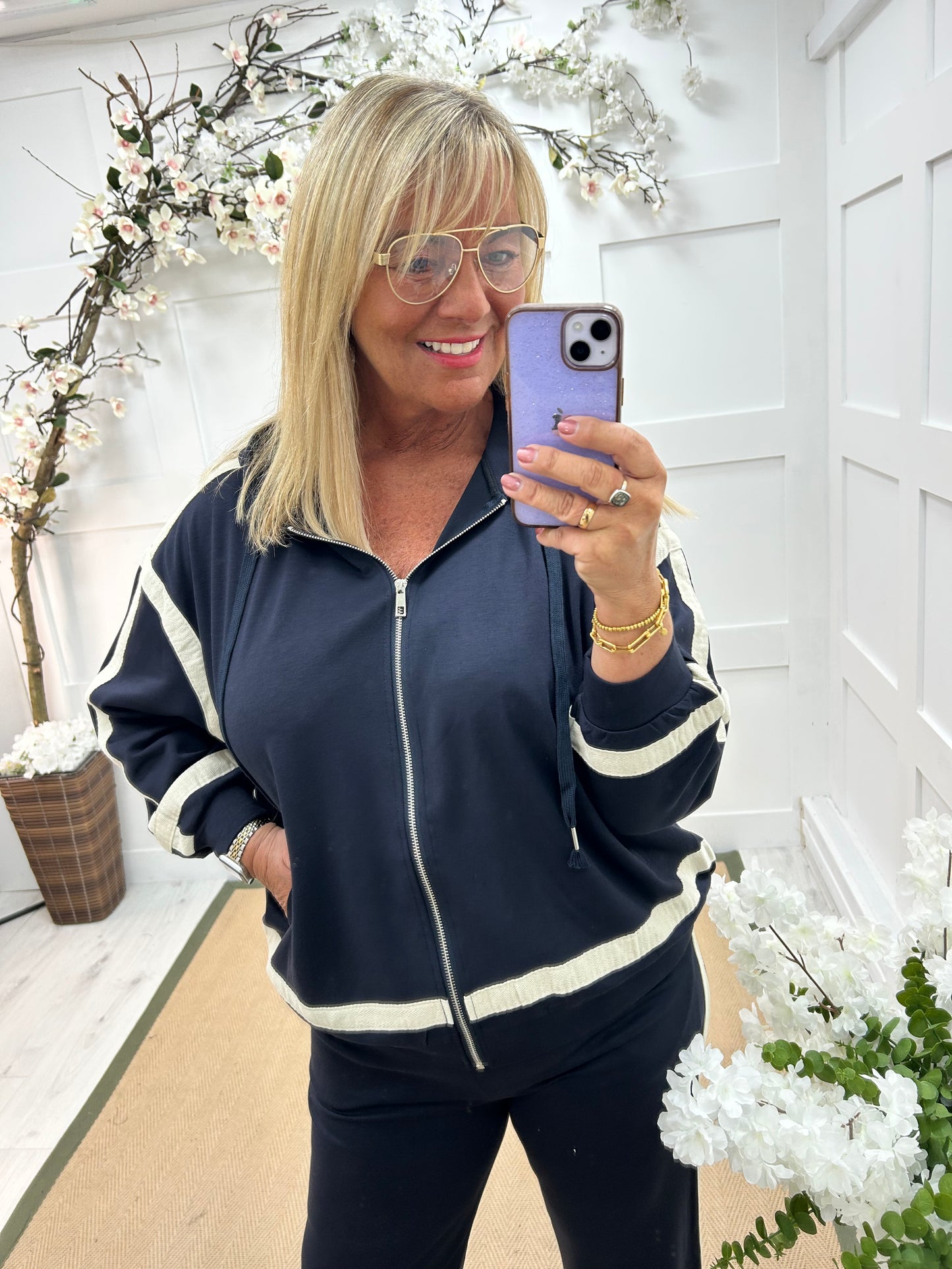 Myleene: Navy 2 piece loungewear set. One size: 12-16
