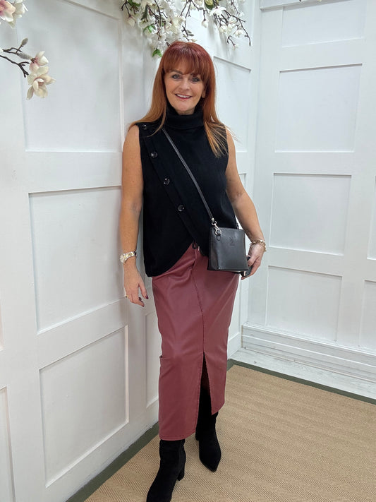 Viola: Black sleeveless cowl neck wrap top. One Sz: 10-16