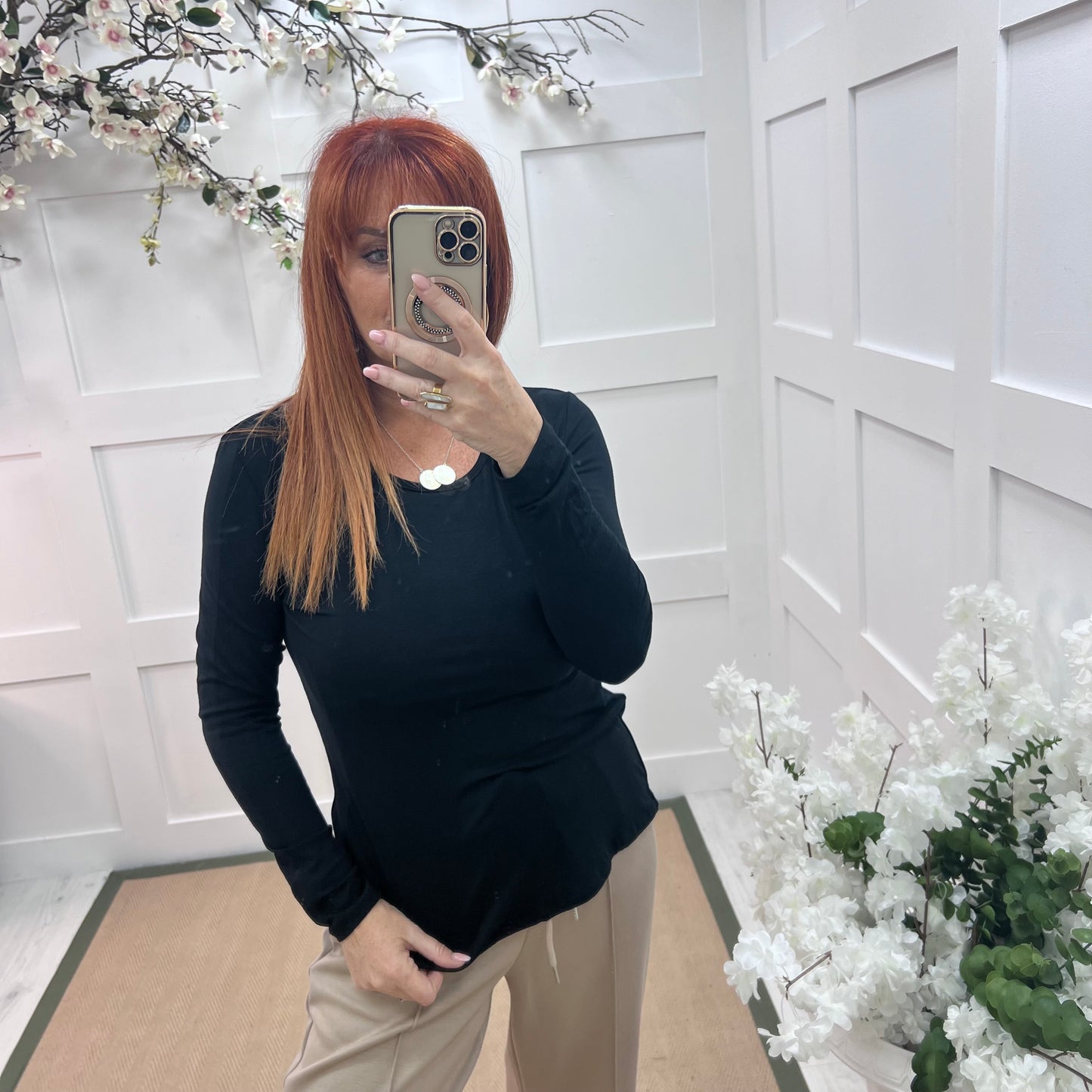 Bessie: Black basic long sleeve top. One size: 10-16/18