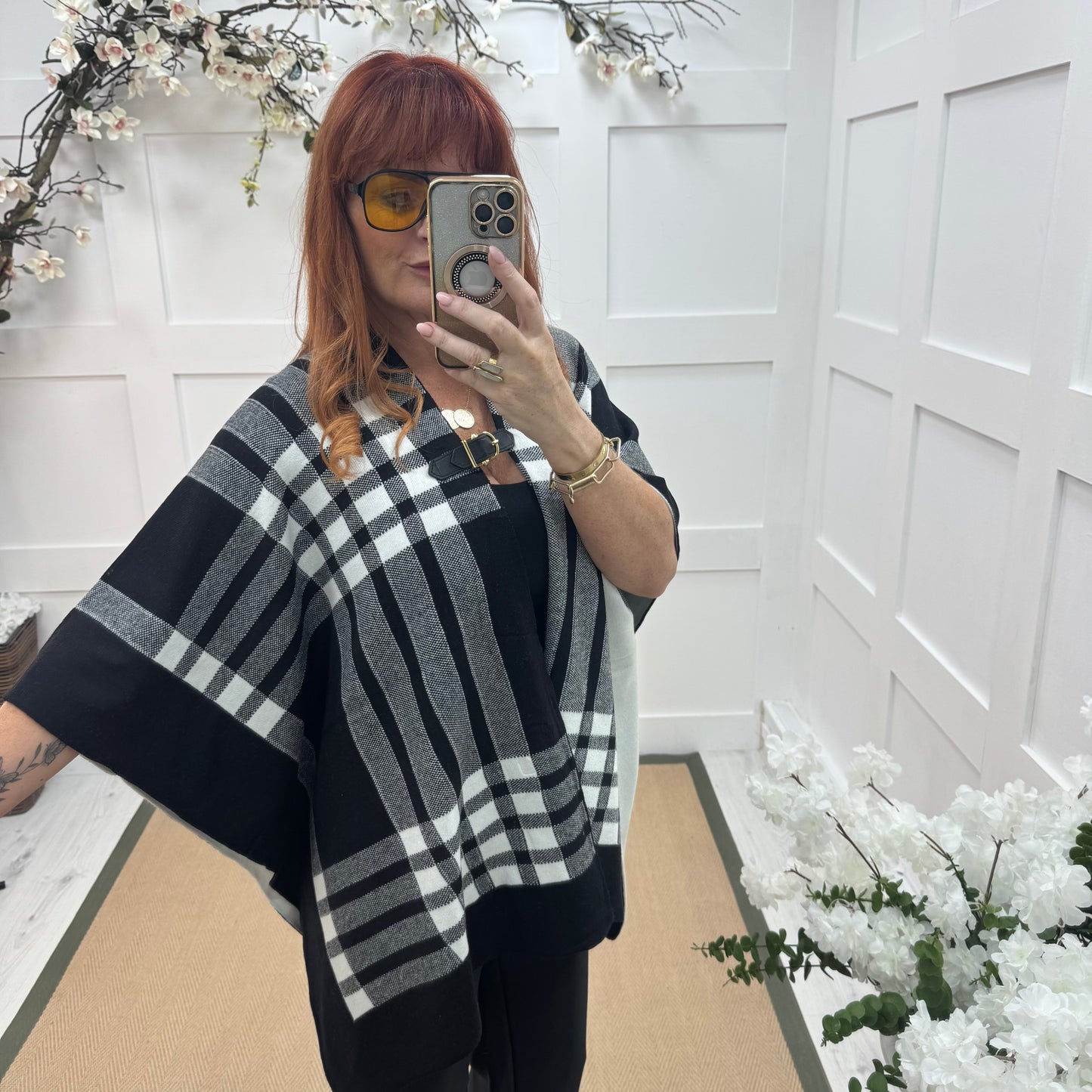 Karla: Black & white check wool cape. Free size